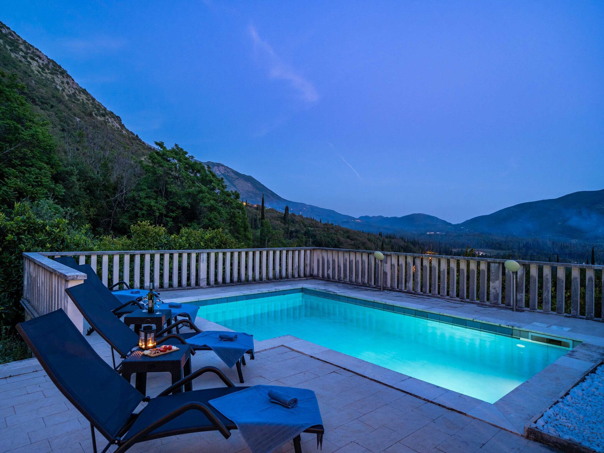 Dom Villa Niko - Three bedroom villa with swimming poo