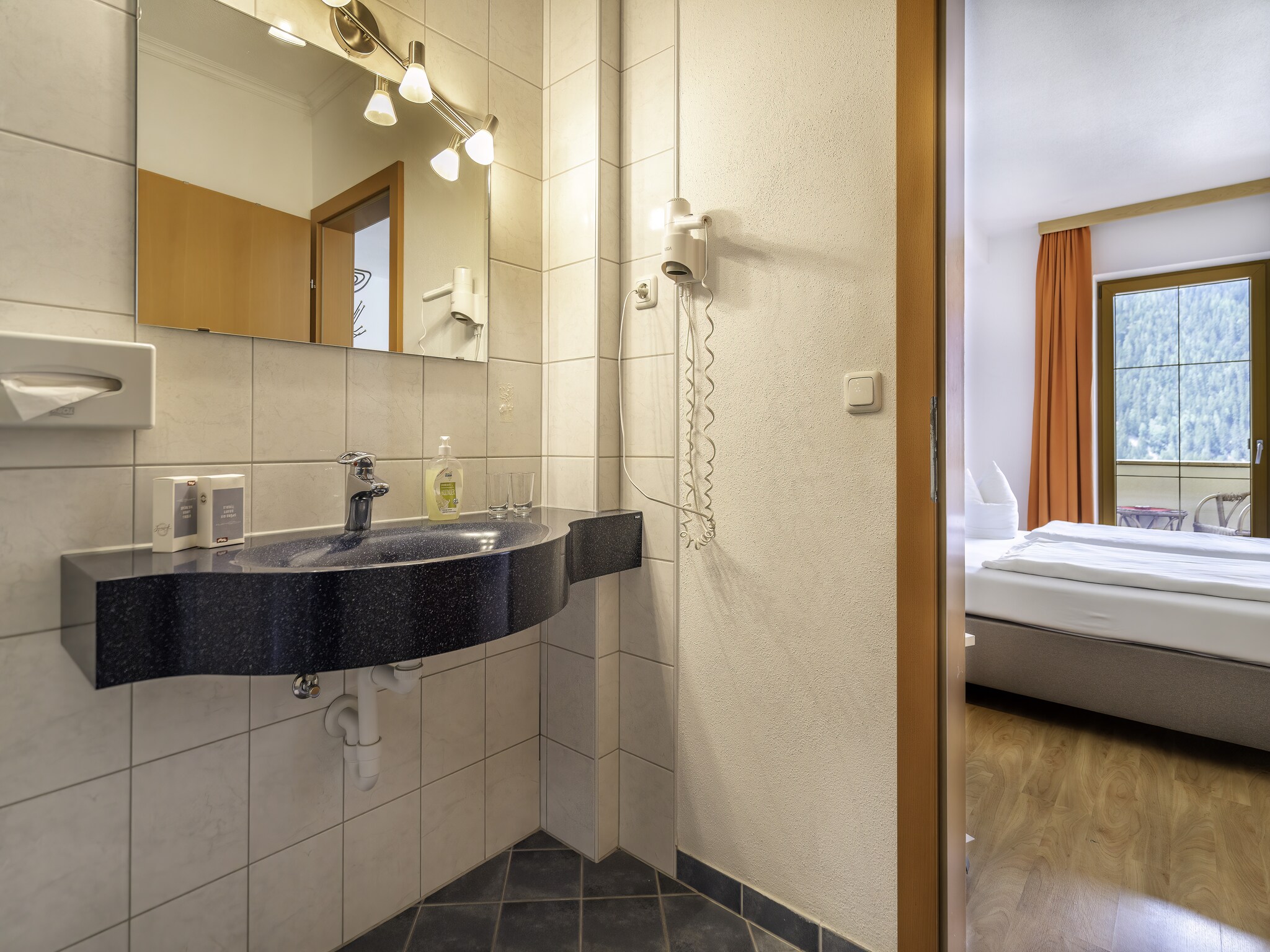 Leilighet Apartment 4