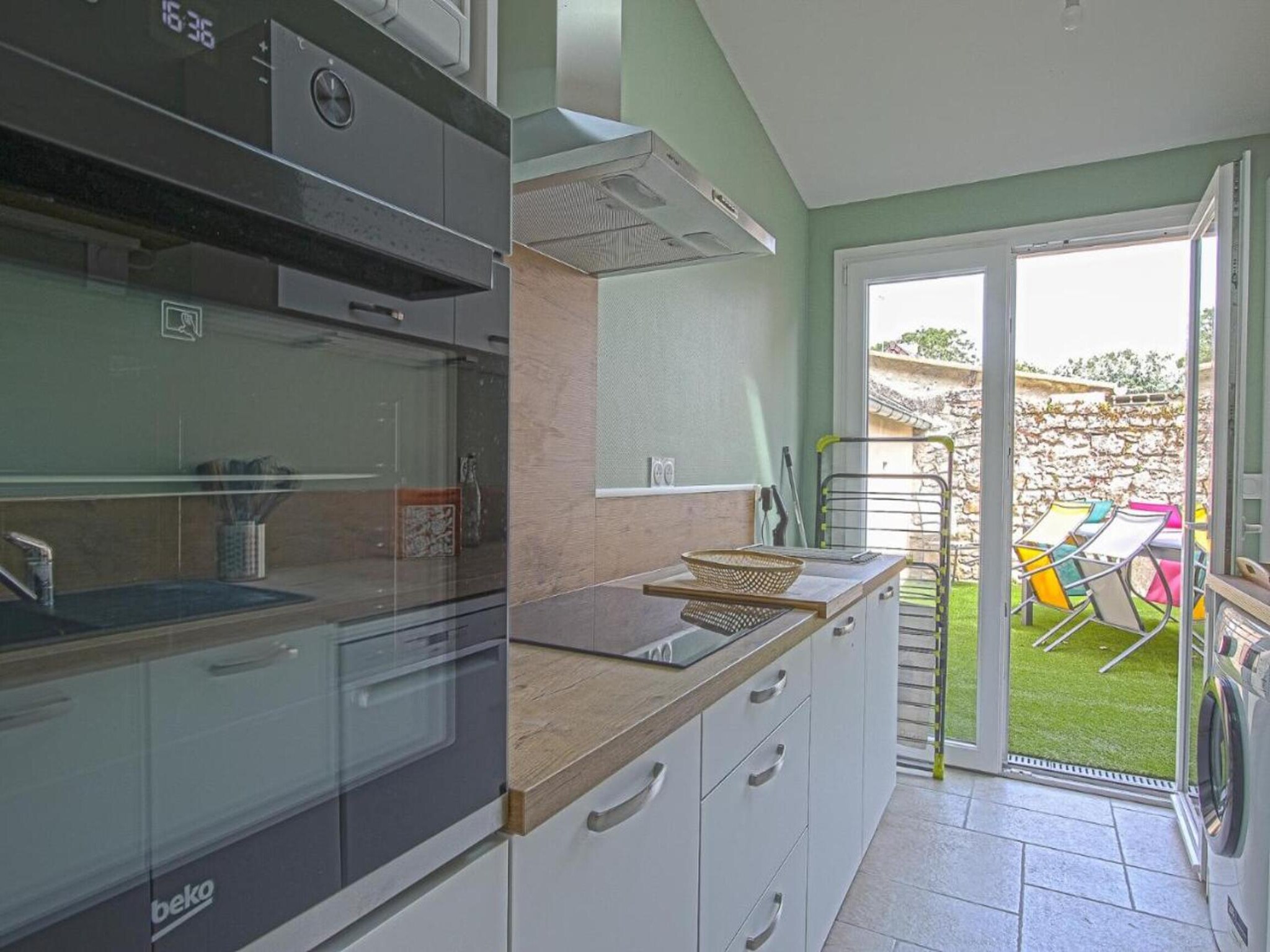   LA MAISON BLEUE/ TAILLEPIED