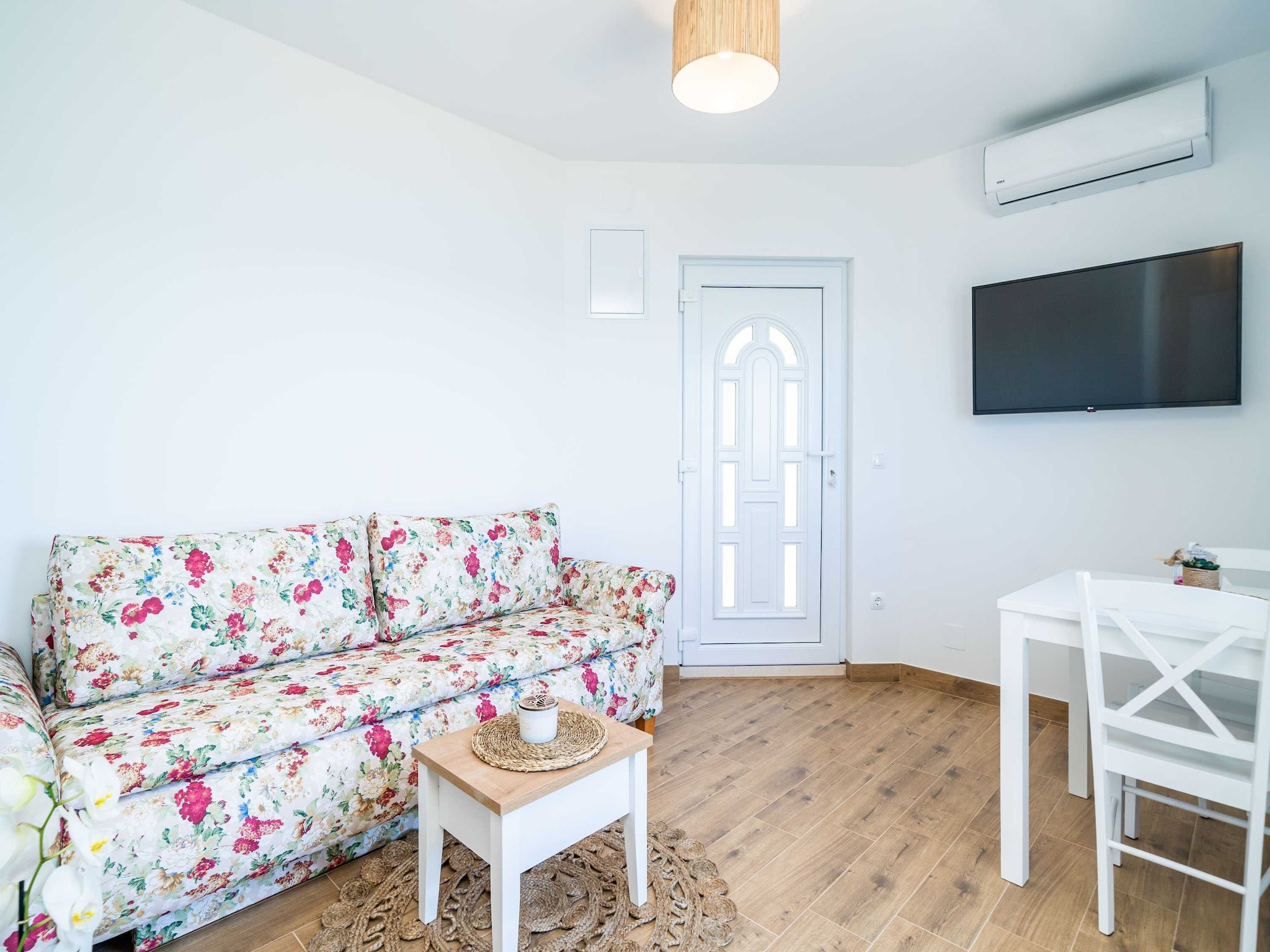 Apartmá Apartments Lovro - One bedroom apartment with Balc