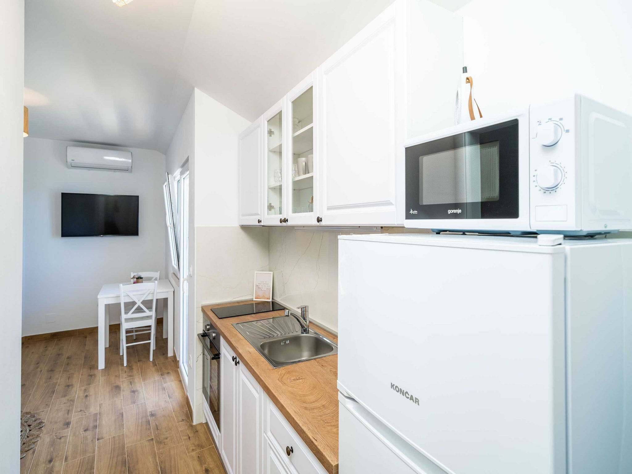 Apartmá Apartments Lovro - One bedroom apartment with Balc