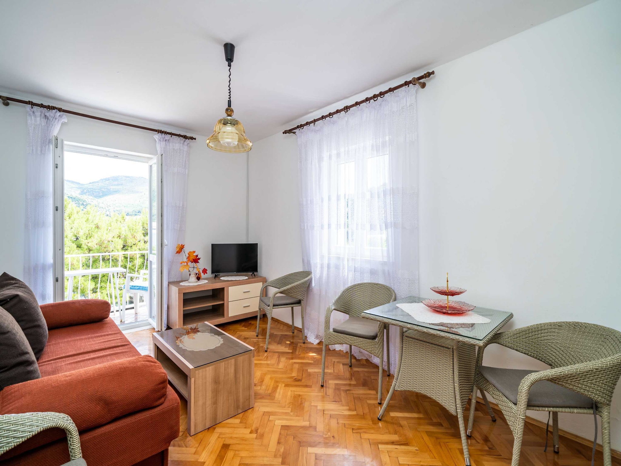 Apartmá Apartments Zarac - One Bedroom Apartment with Balc