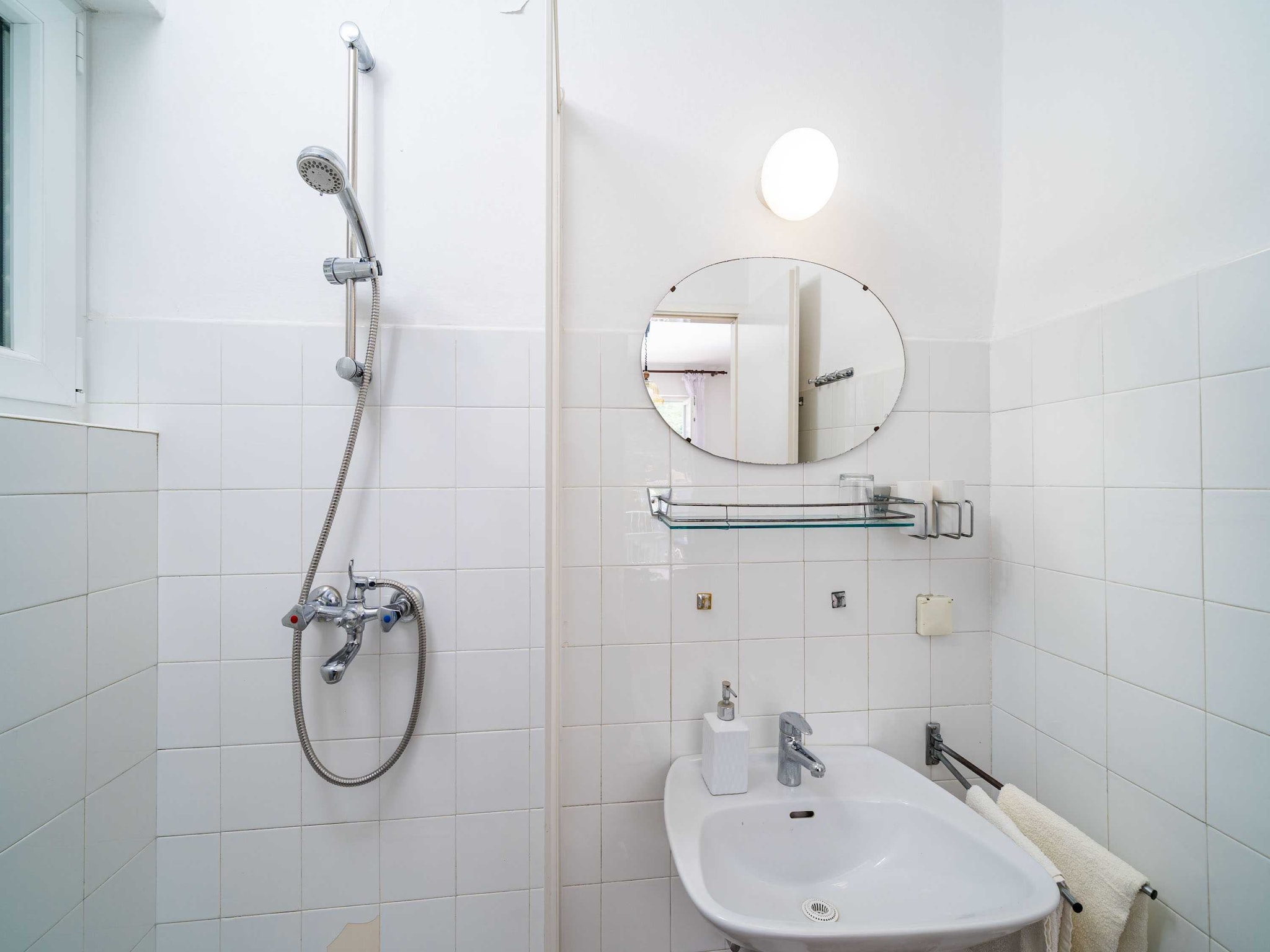 Apartmá Apartments Zarac - One Bedroom Apartment with Balc