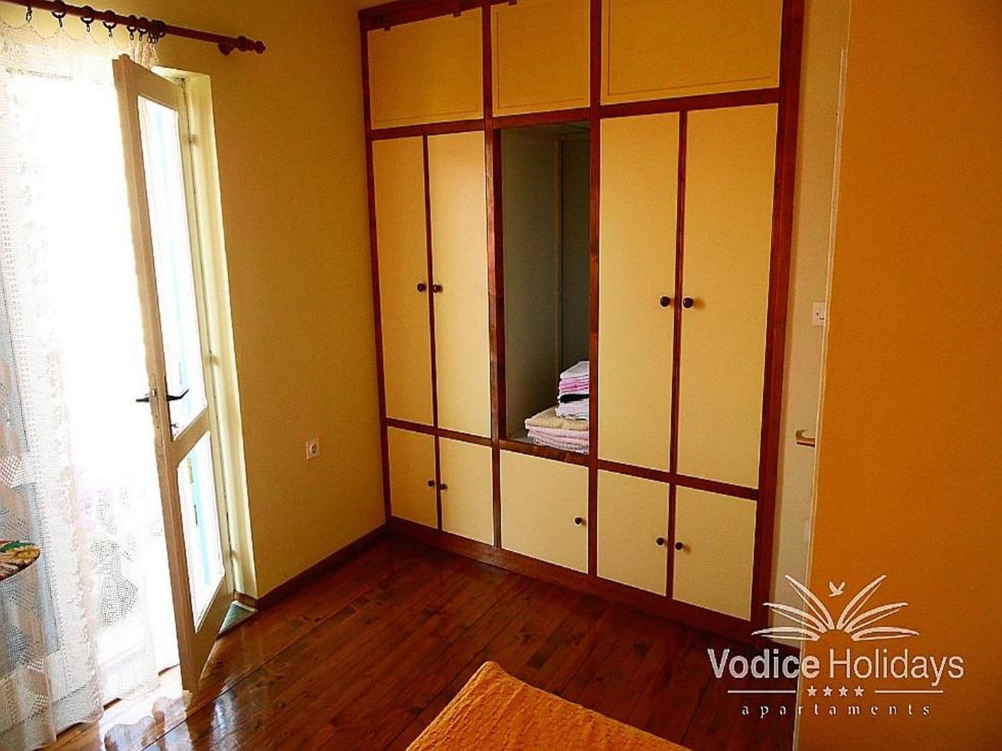 Apartmá Apartment Ena - Two Bedroom Apartment with Terrace
