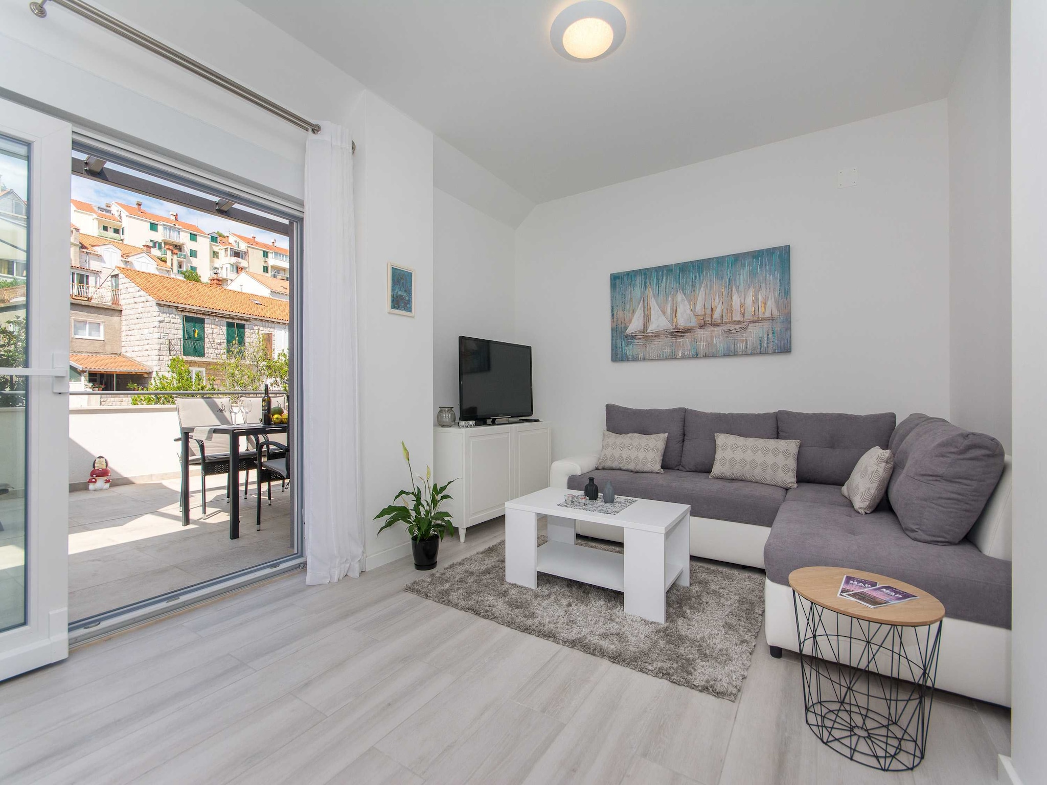 Apartmá Apartment Gloria - One Bedroom Apartment with Terr