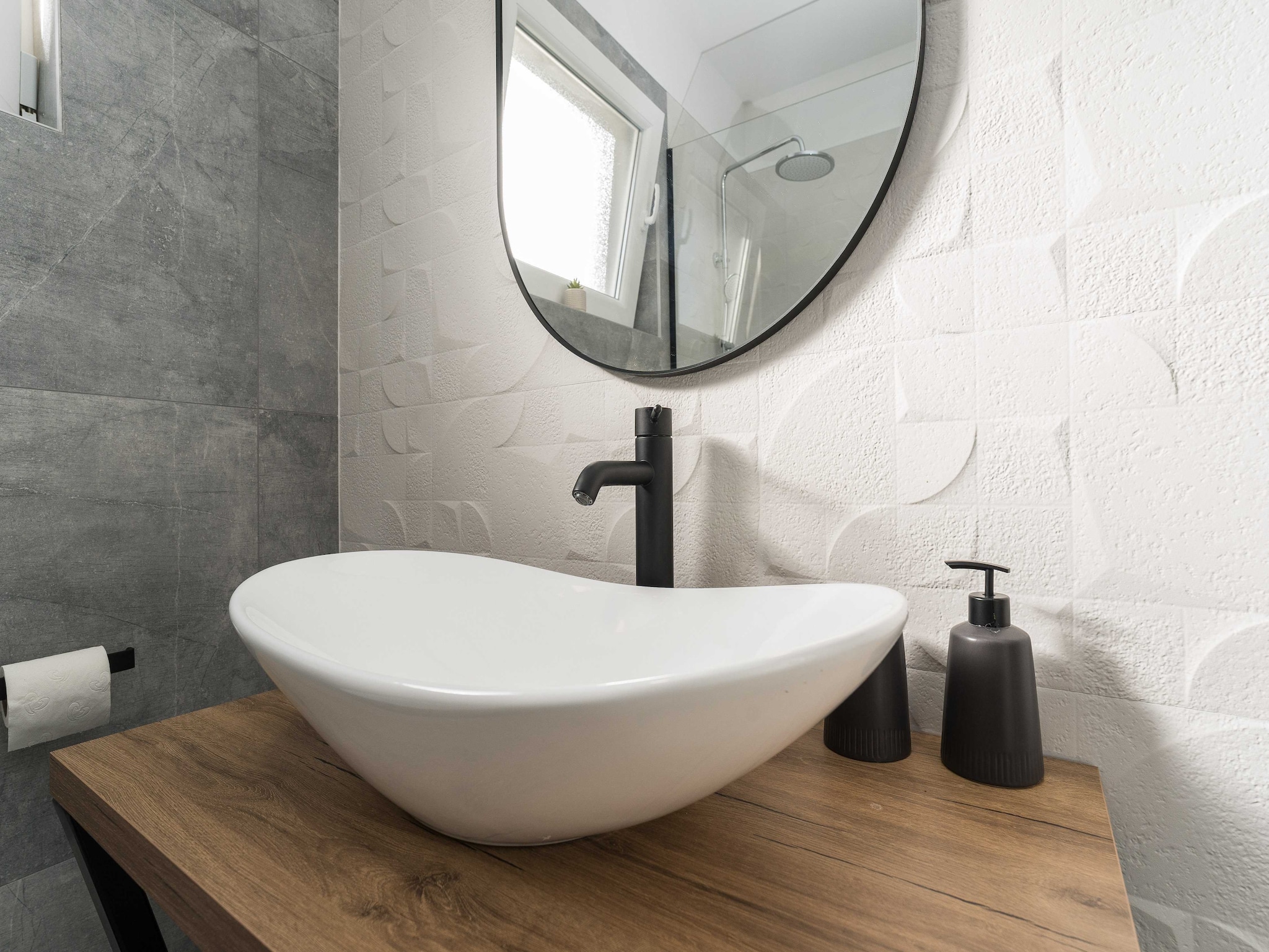 Apartmá Luxury D Apartments - Two Bedroom Apartment with T