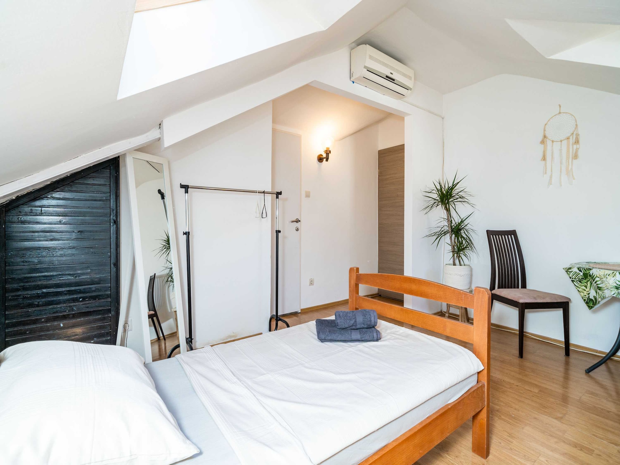 Apartmá Rooms Nina - Double or Twin room with shared terra