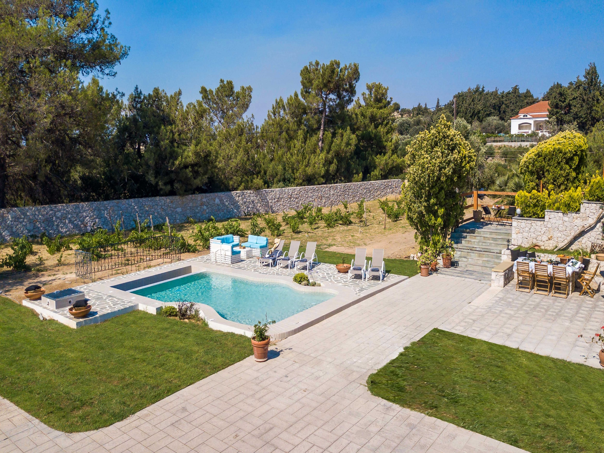   Emarmene Country Home