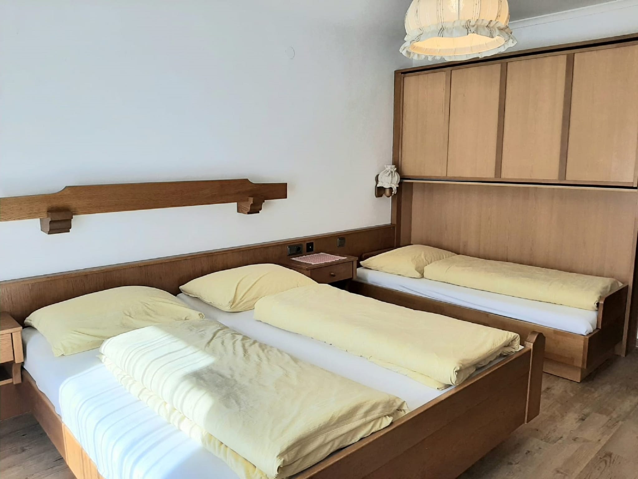 Appartement Hubergut - Ferienwohnung Anna