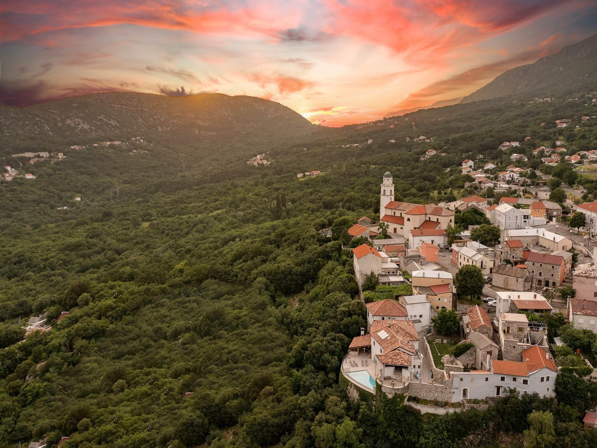 Feriebolig Evini Dvori