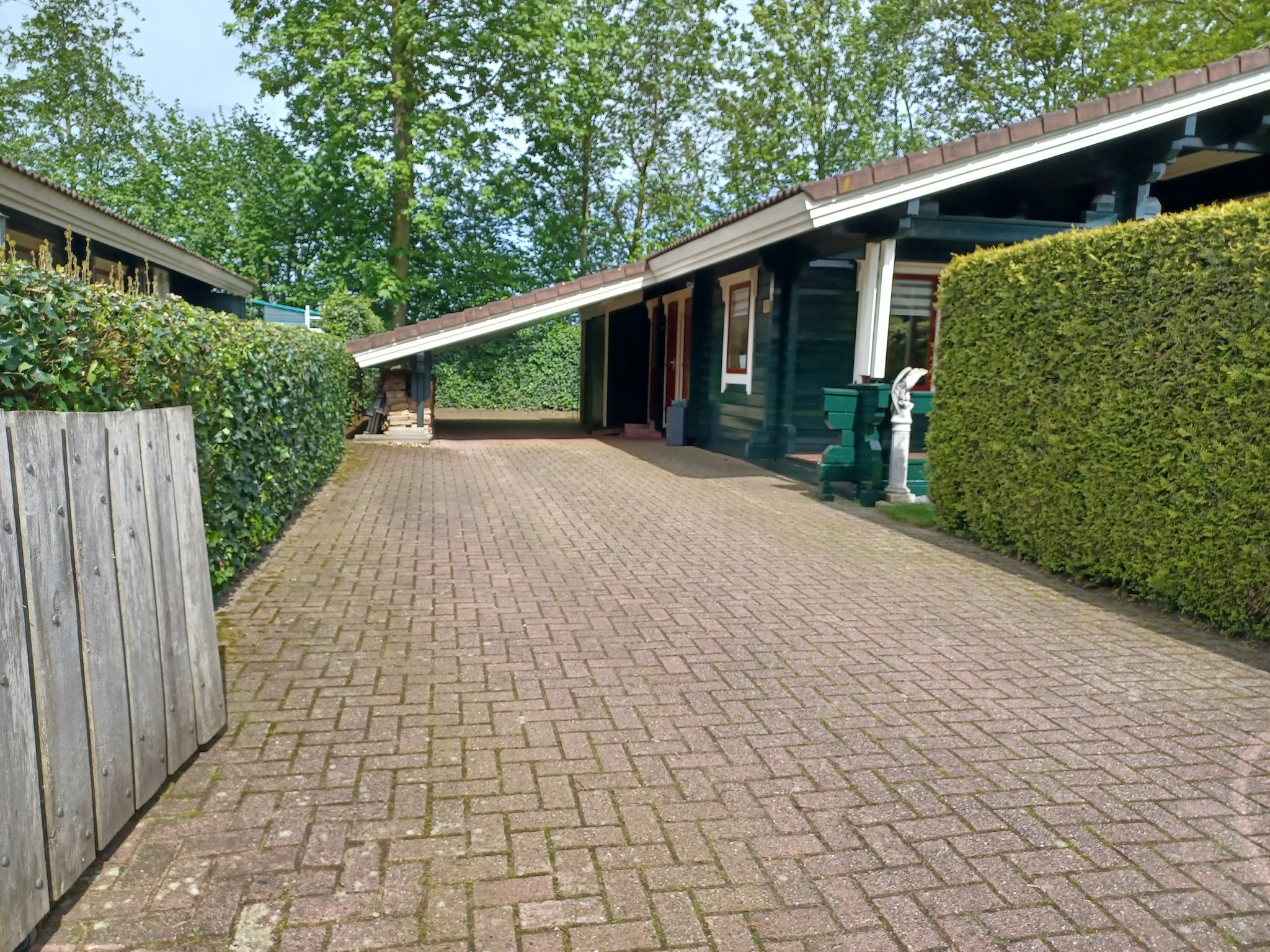   Hulshorsterhout