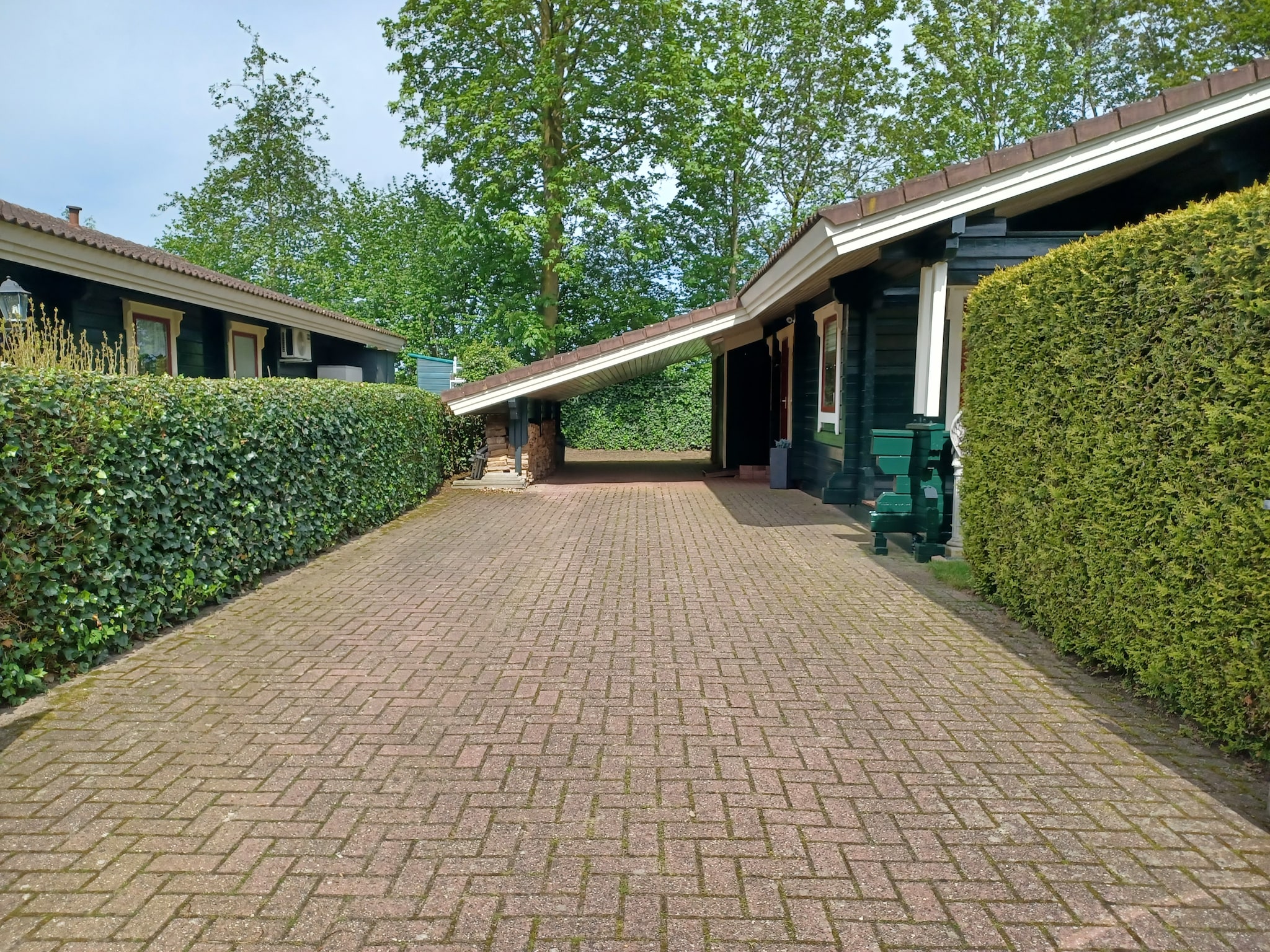   Hulshorsterhout