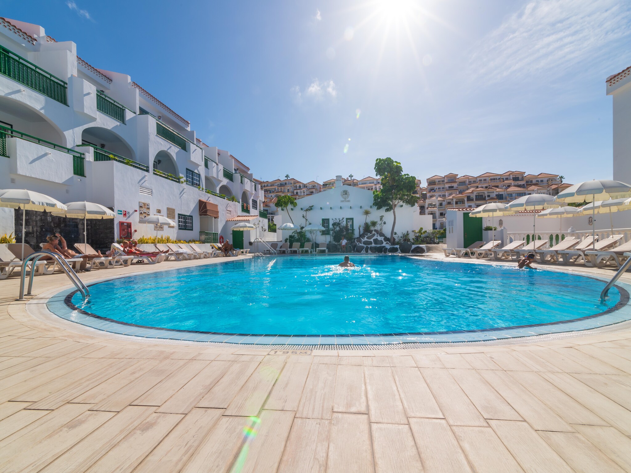Lomahuoneisto Costa Adeje 1dormitorio 3adults or 2adults 2kids