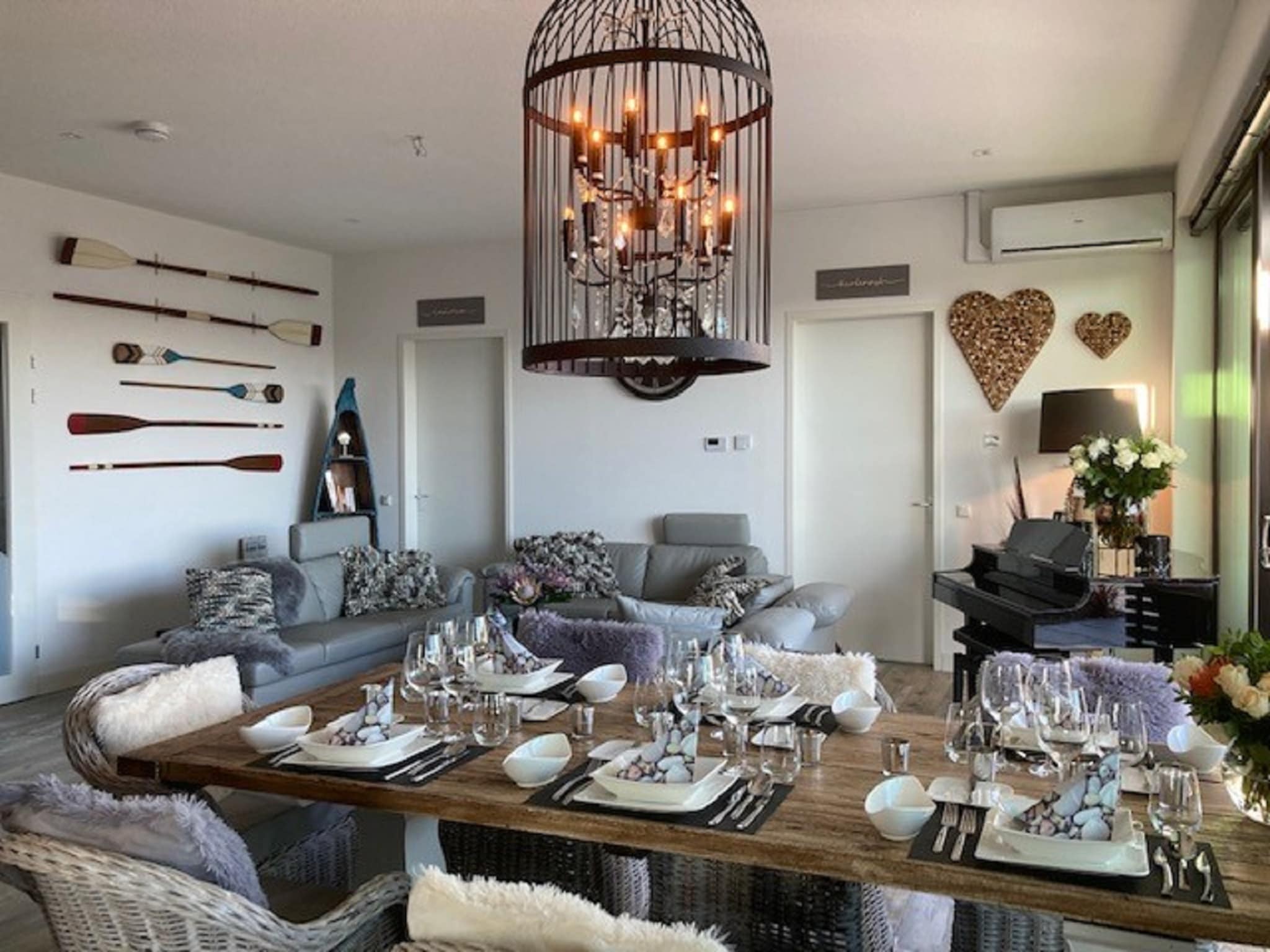   Sara's Boathouse 372