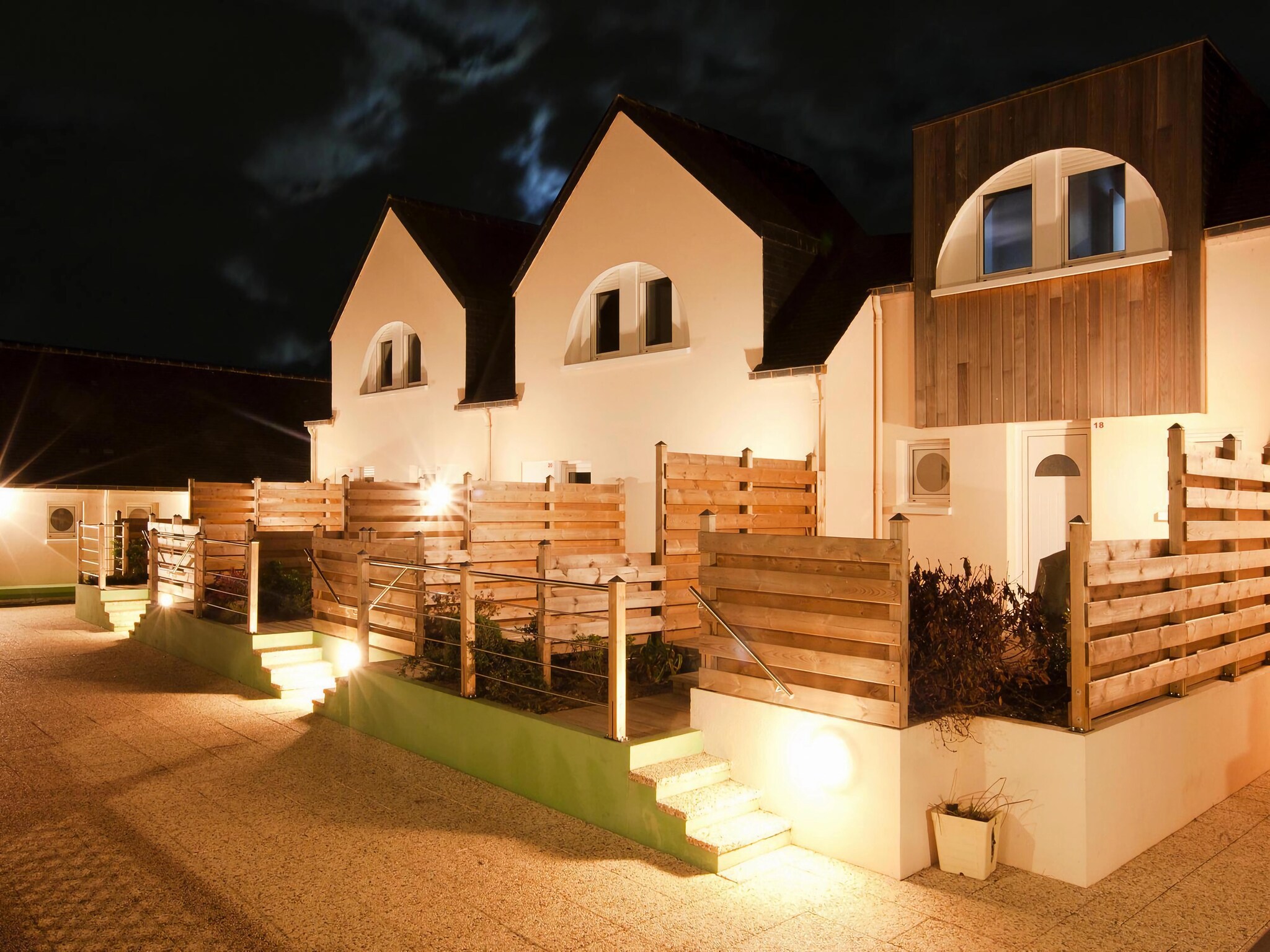   Holiday complex Golfe du Morbihan Larmor-Baden //