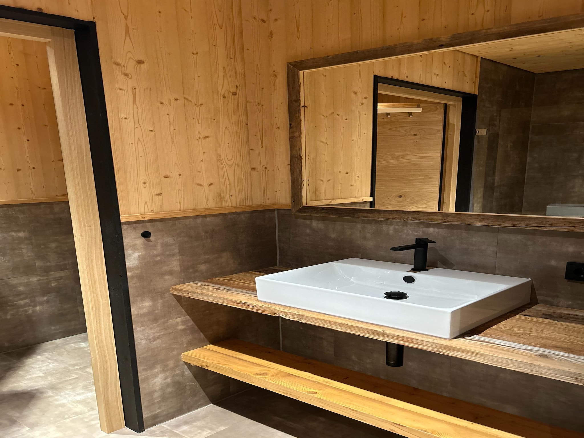   DEIN BICHLBACH Chalet klein