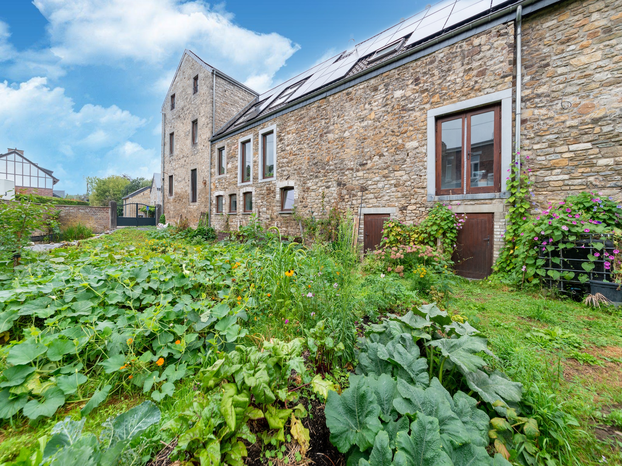 Vakantiehuis Magnifique habitation pour 5 adultes avec piscine