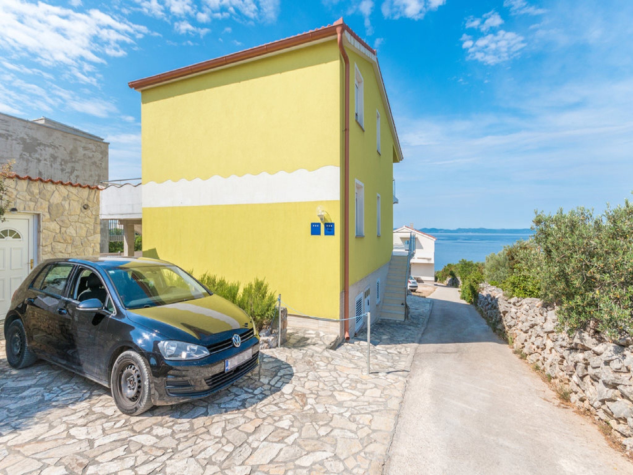 Apartmá Apartments Lilly - Two Bedroom Apartment with Sea