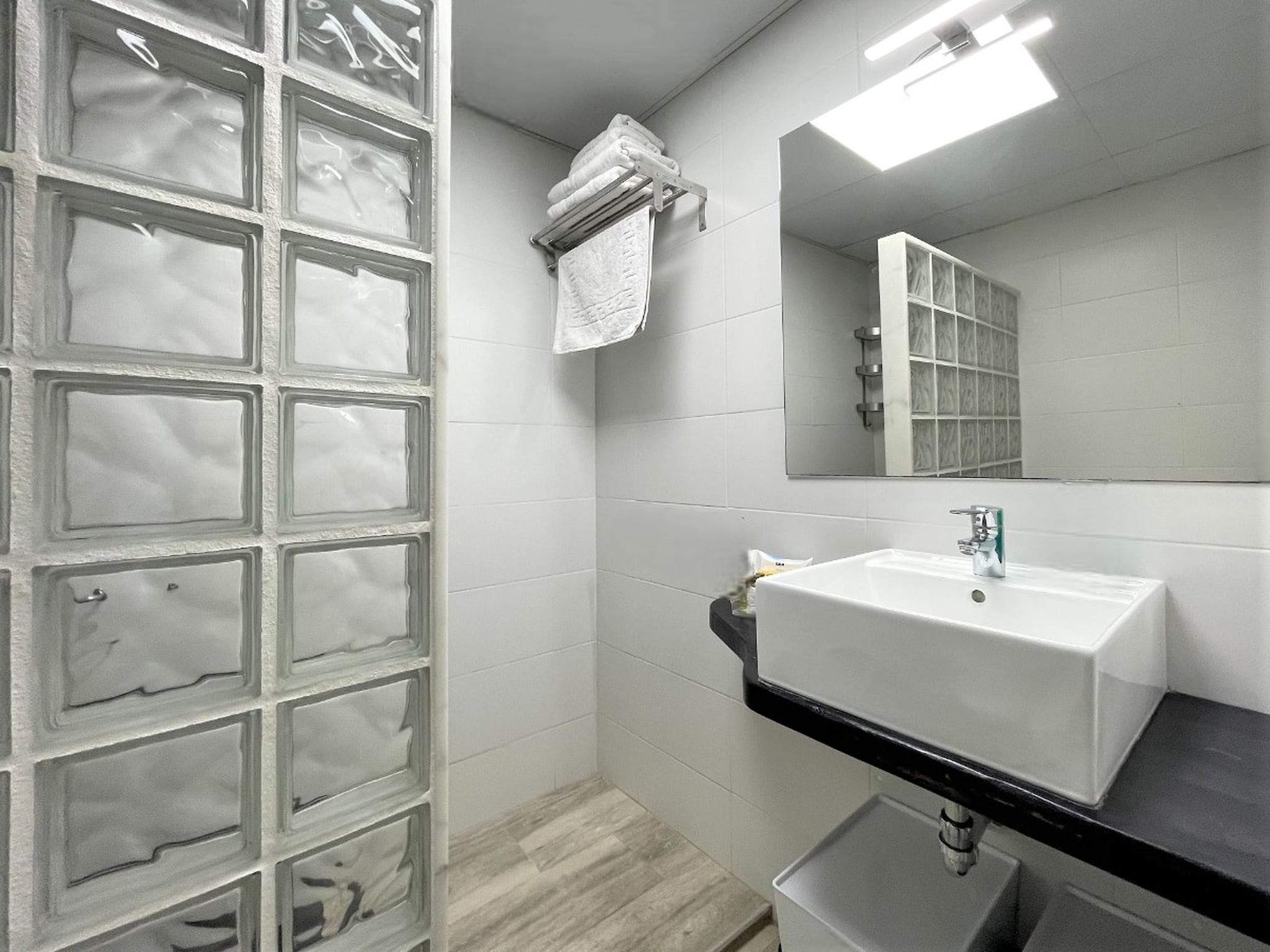 Lejlighed Apartamento con terraza y vistas a playa Benalm