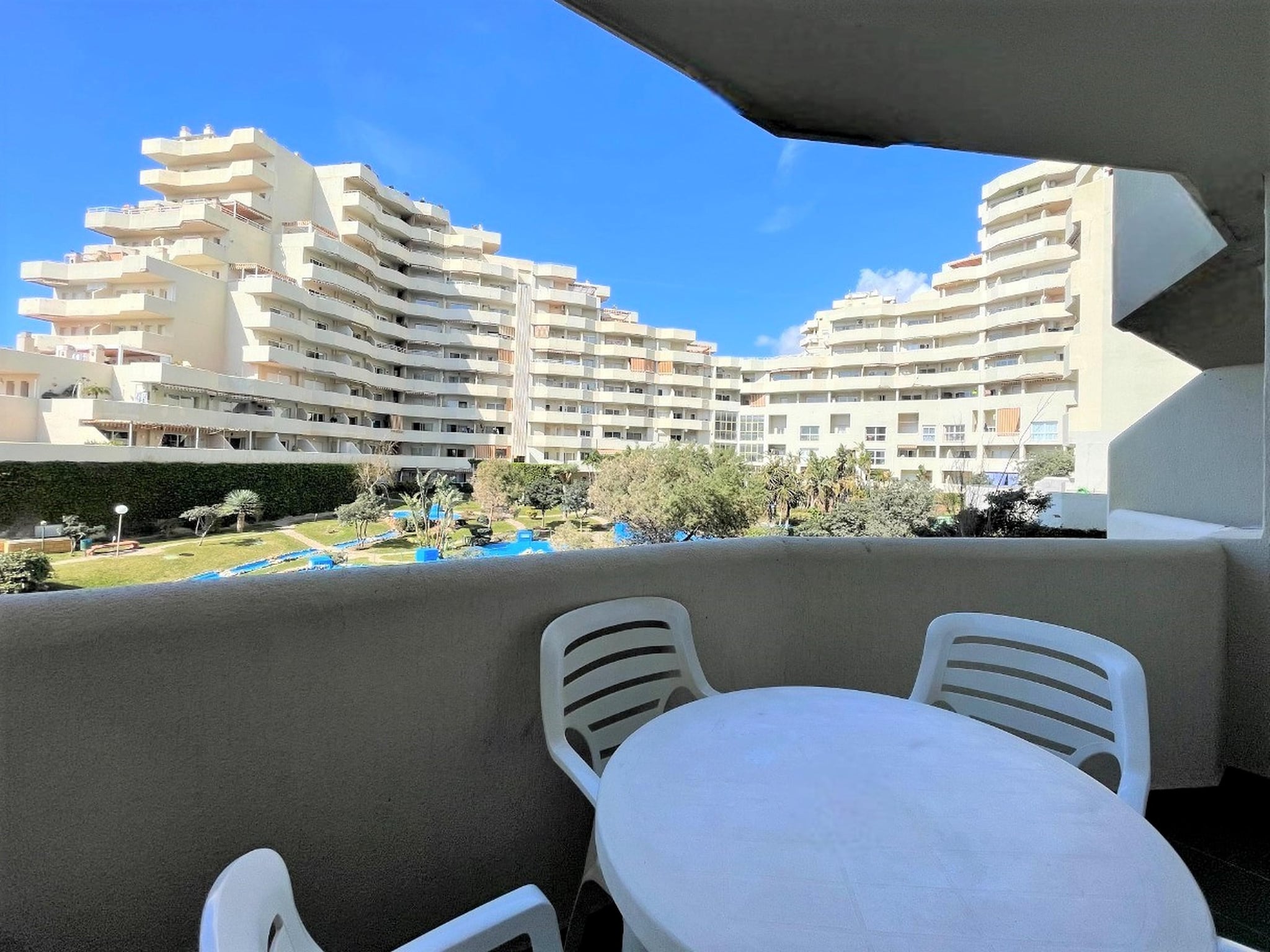 Lejlighed Apartamento con terraza y vistas a playa Benalm