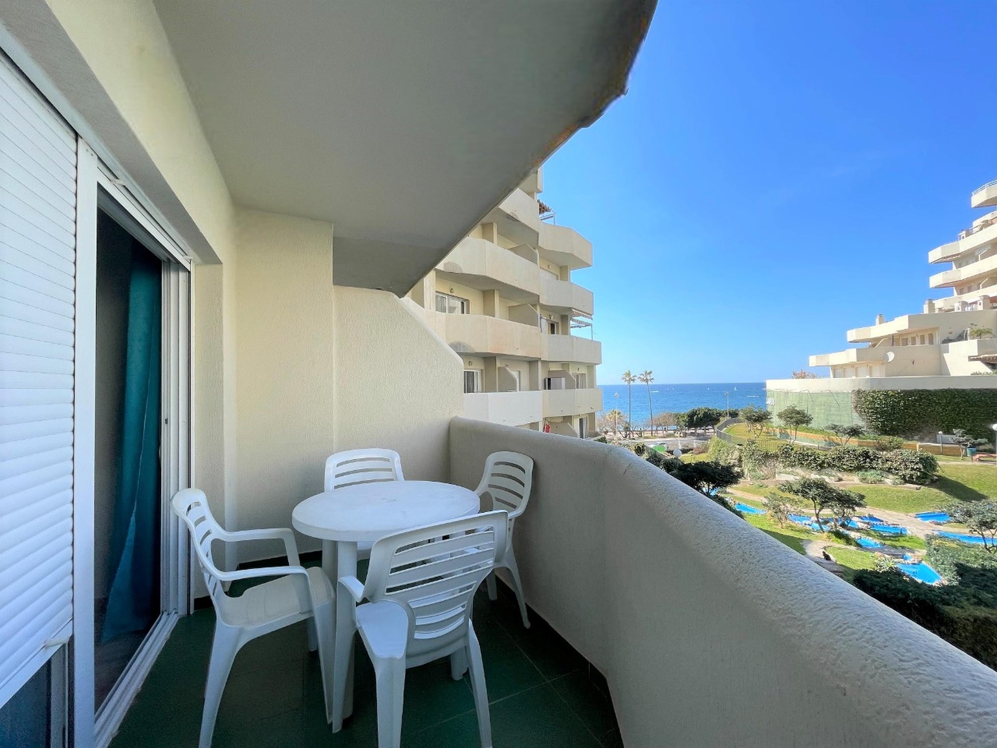 Lejlighed Apartamento con terraza y vistas a playa Benalm