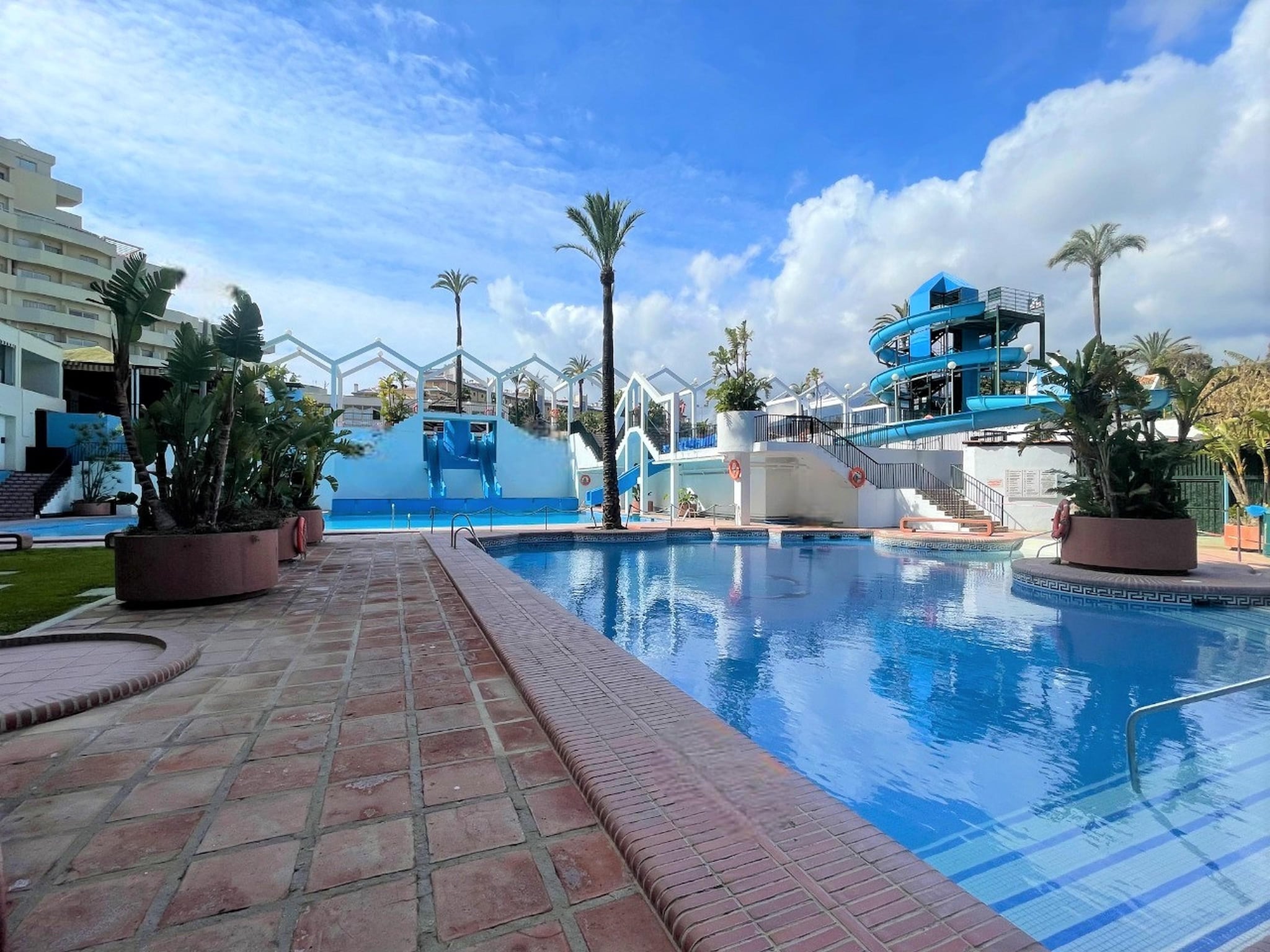 Lejlighed Apartamento con terraza y vistas a playa Benalm