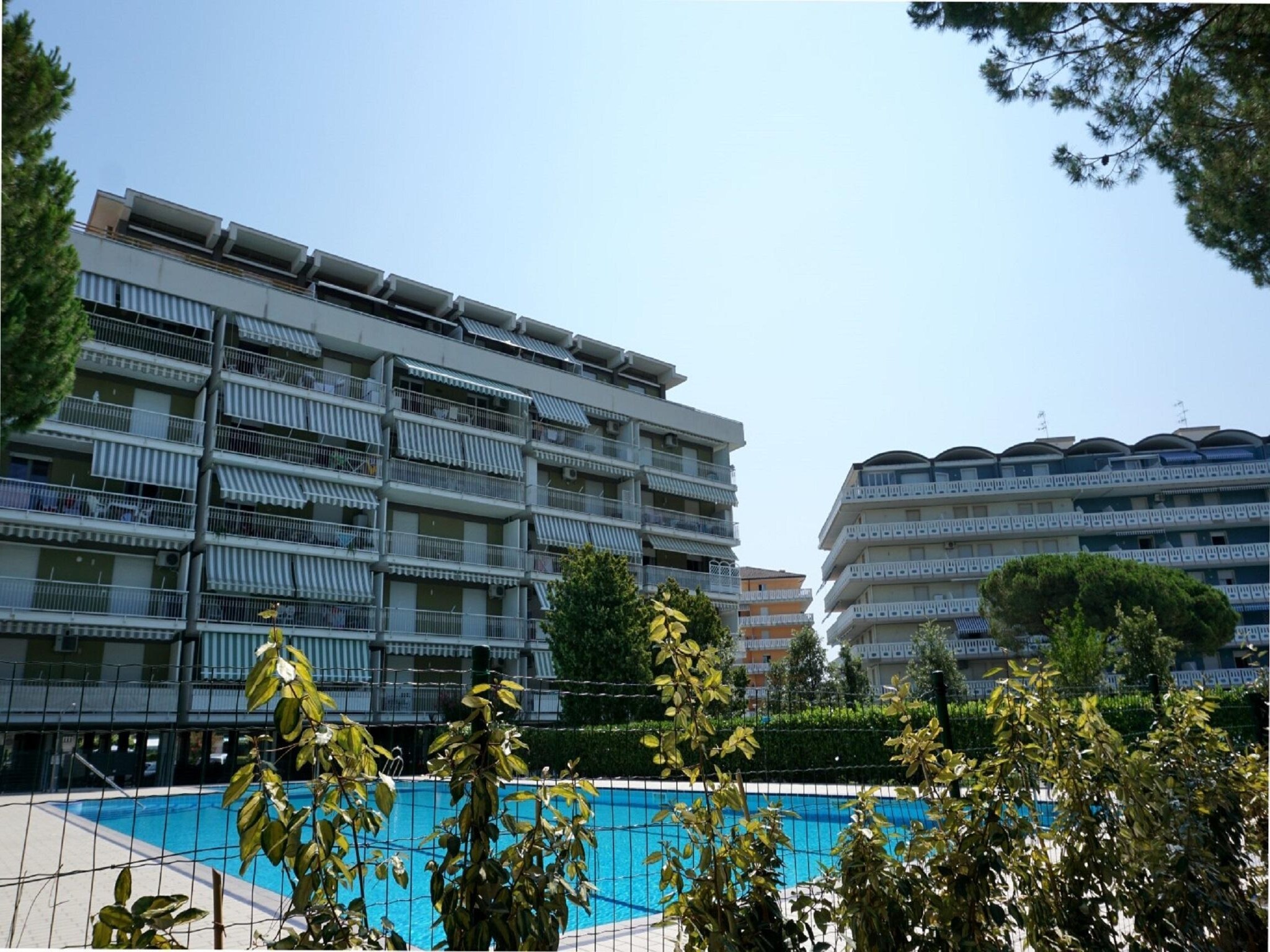 Apartment Garden 26