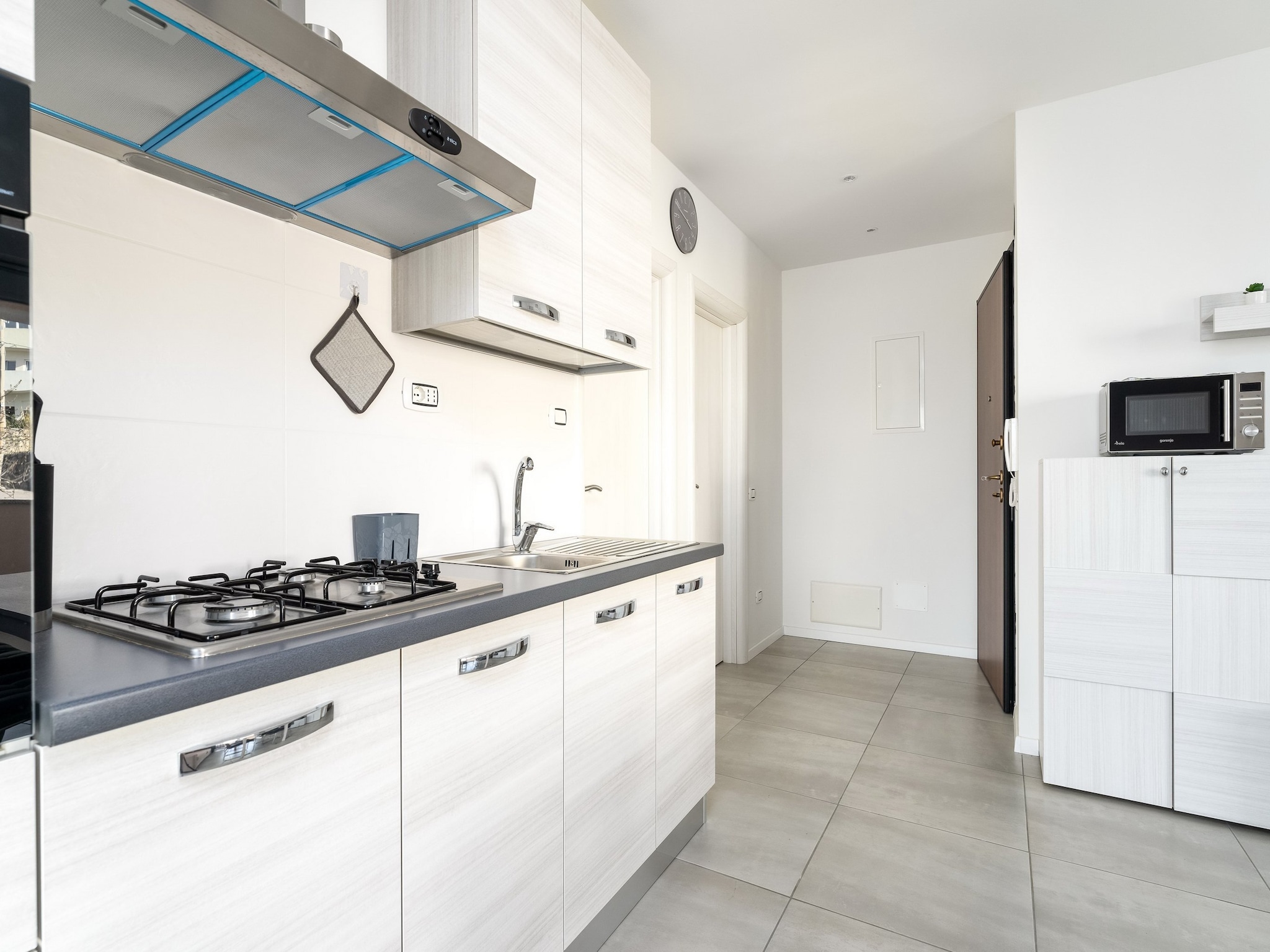 Ferienwohnung Apartment Baricevic - One Bedroom Apartment with B