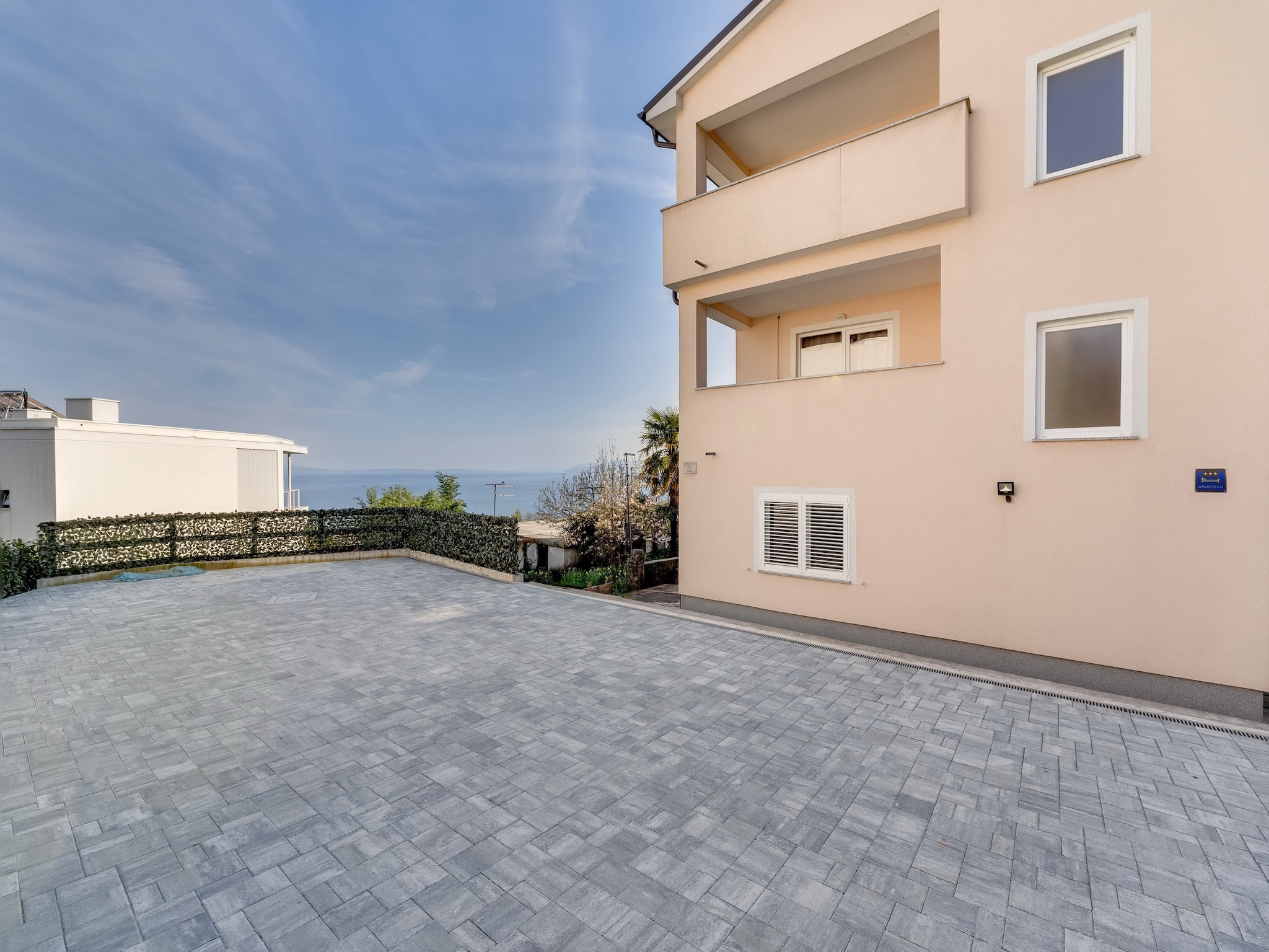 Ferienwohnung Apartment Baricevic - One Bedroom Apartment with B