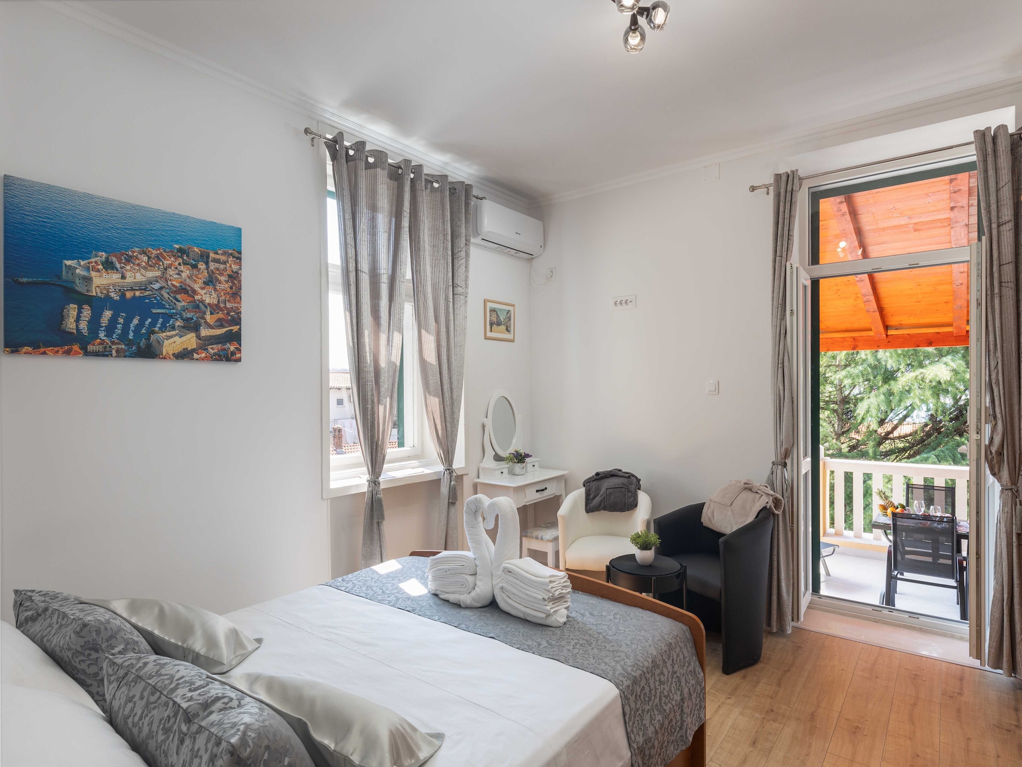 Apartmá Apartment Porat - One Bedroom Apartment with Terra