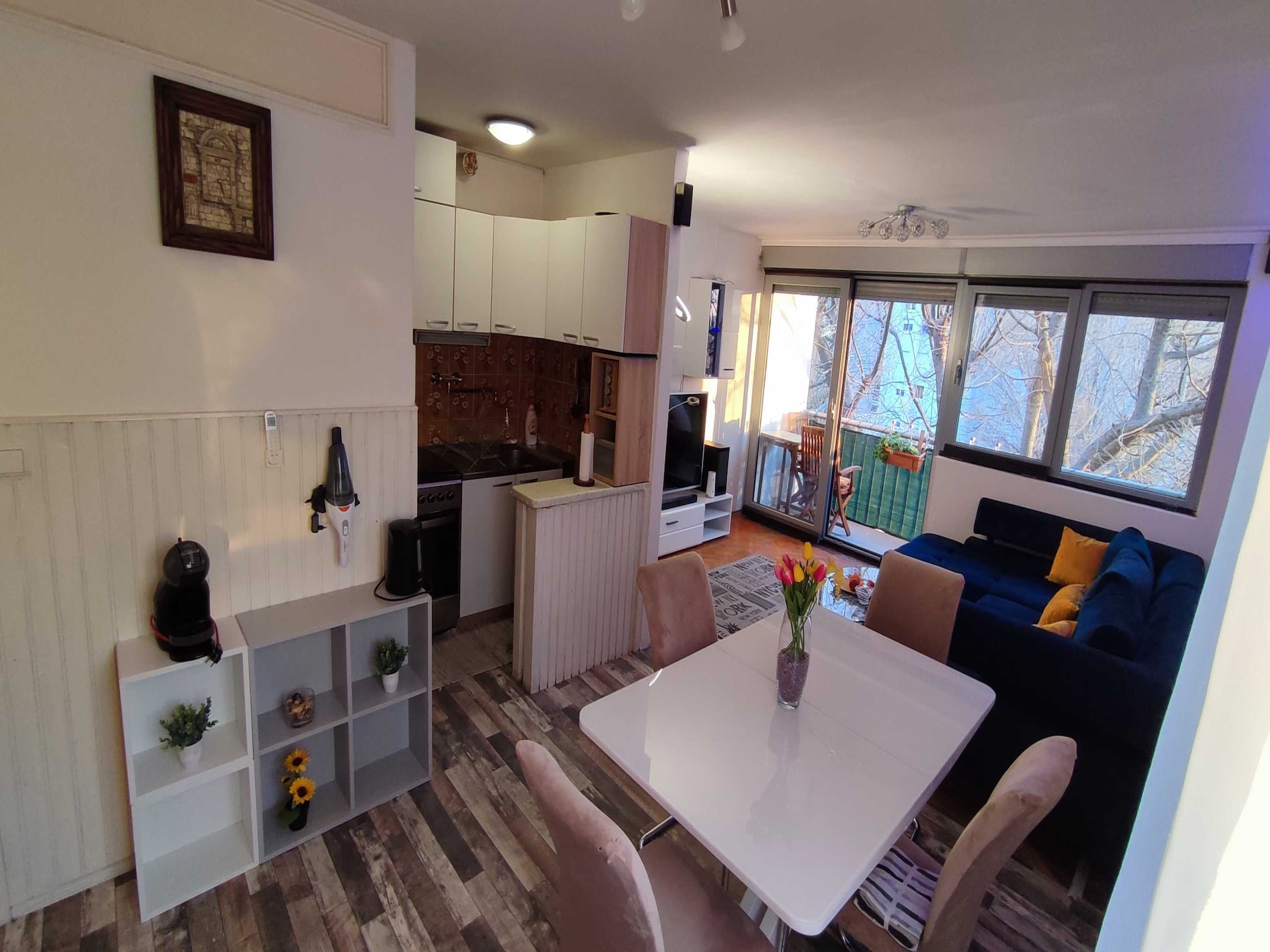 Ferienwohnung Apartment Sunrise - One Bedroom Apartment with Bal