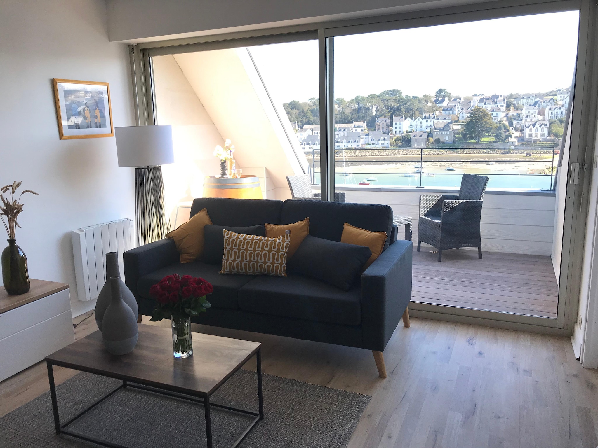 Ferienwohnung Comfortable flat in top location near the beach Au