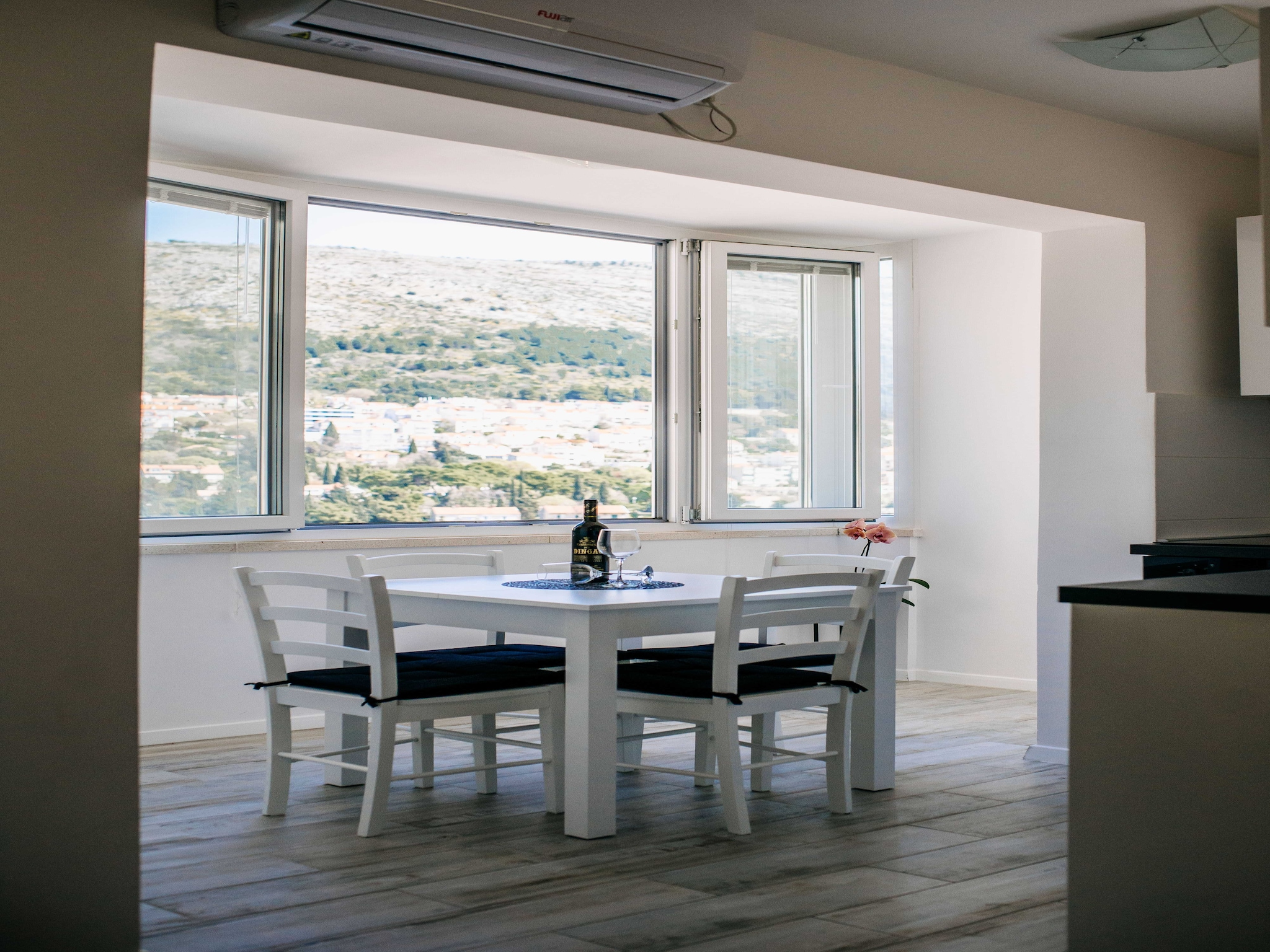 Apartmá Apartment Wanda - Two Bedroom Apartment with City