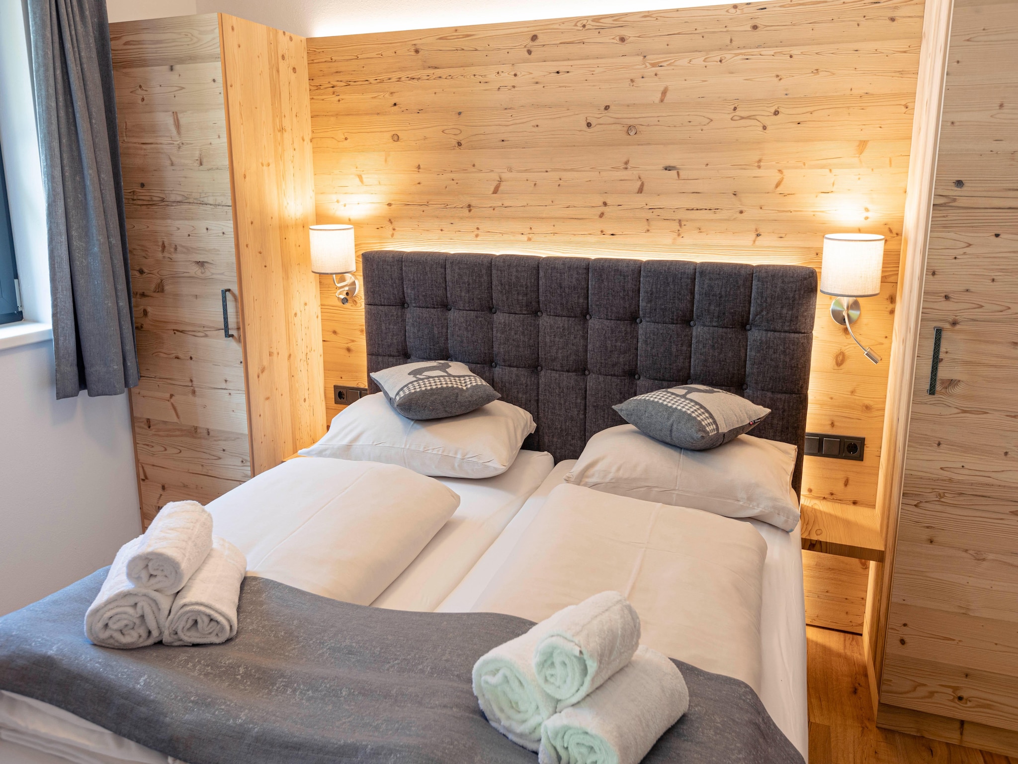   Turrach Lodges 1