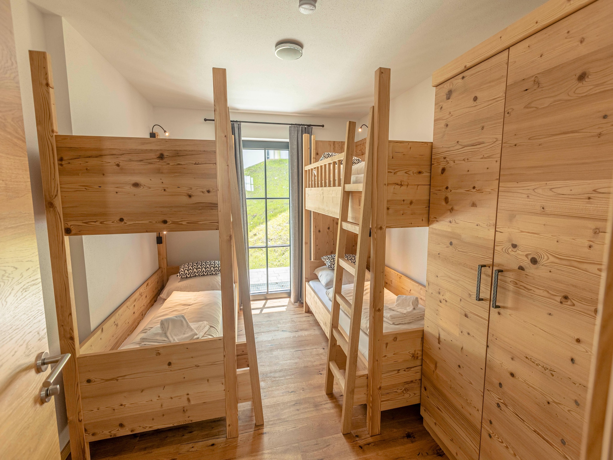  Turrach Lodges 1
