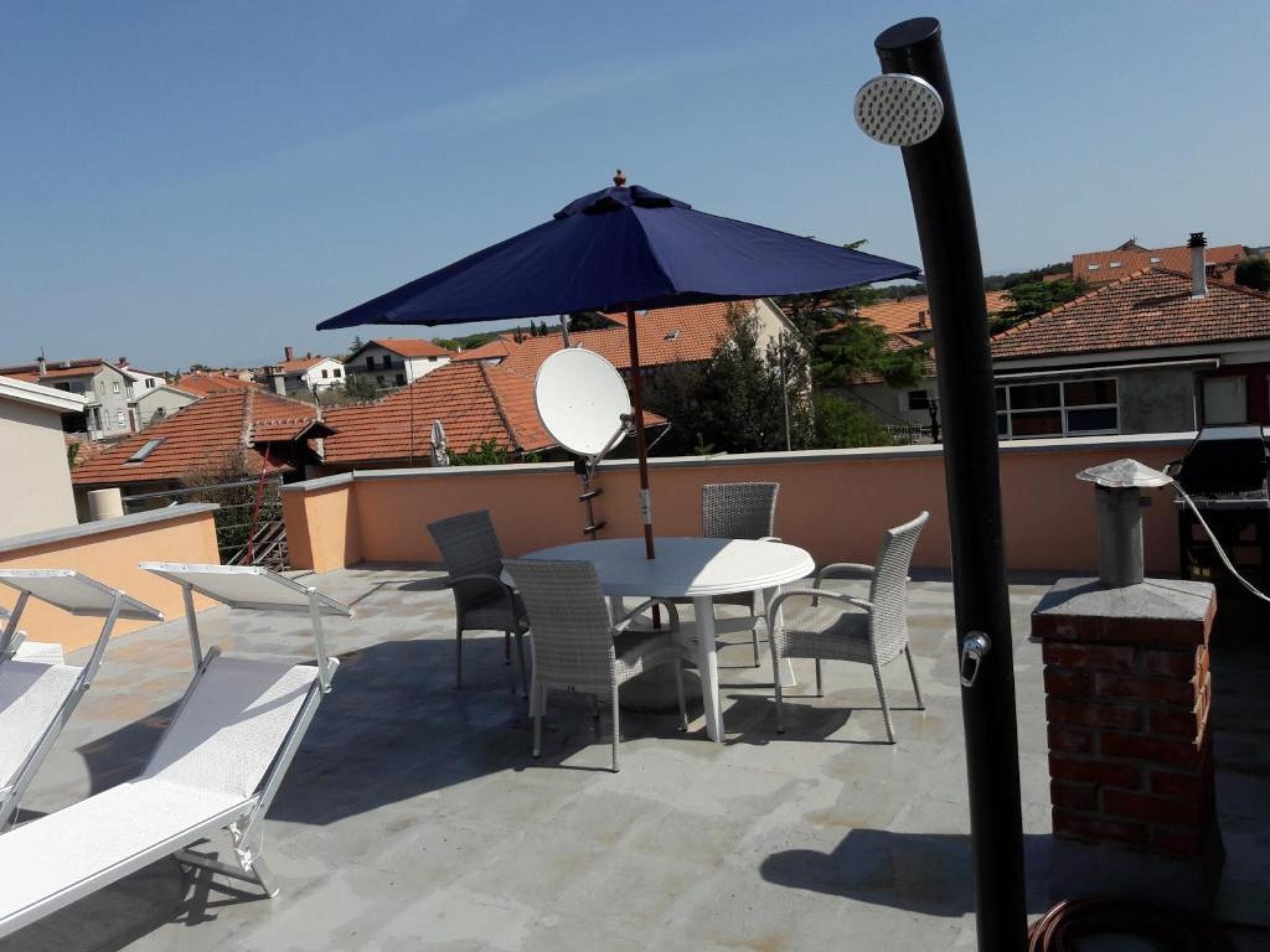 Apartmá Apartments Amalia - Two Bedroom Apartment with Roo