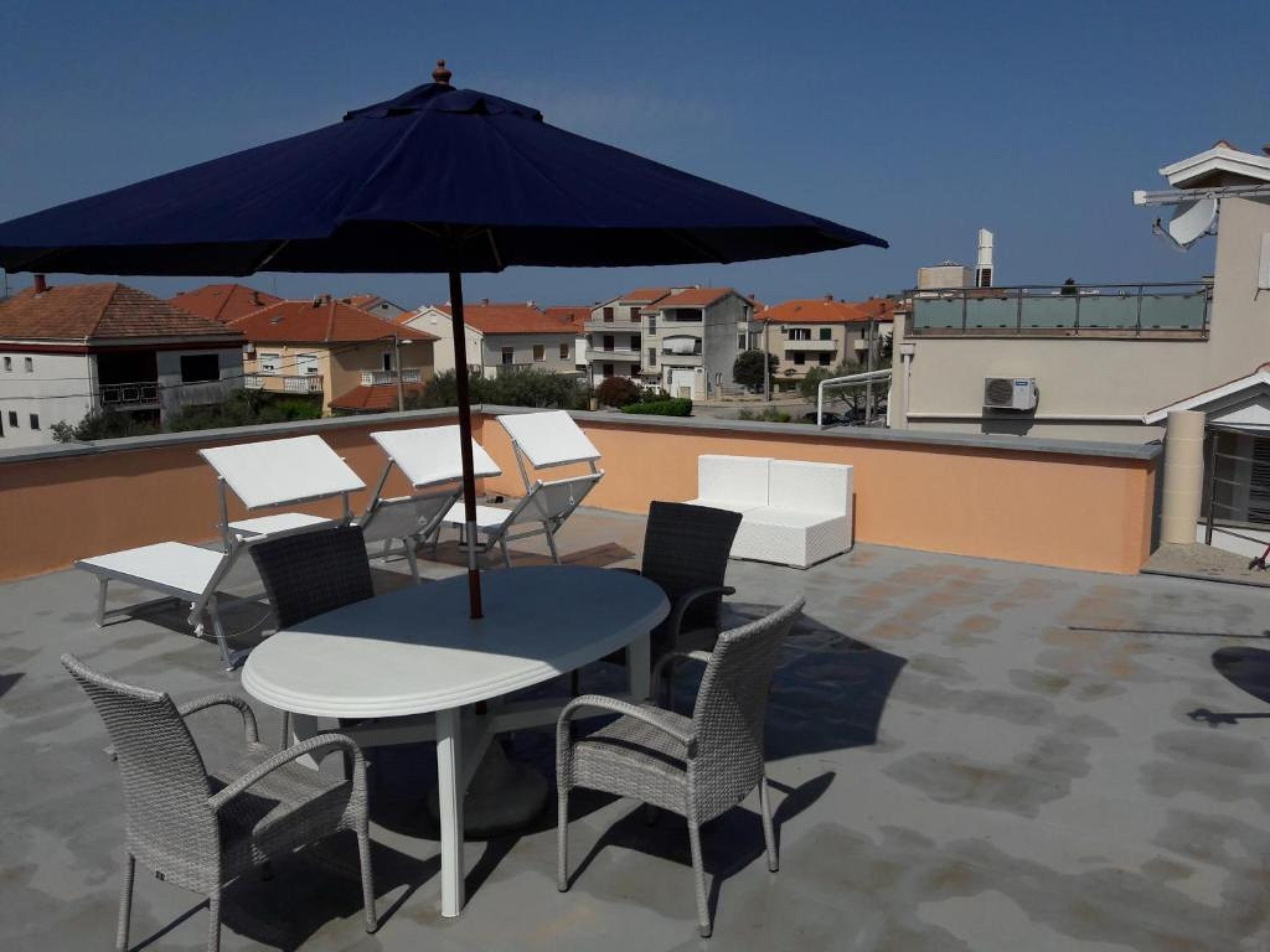 Apartmá Apartments Amalia - Two Bedroom Apartment with Roo