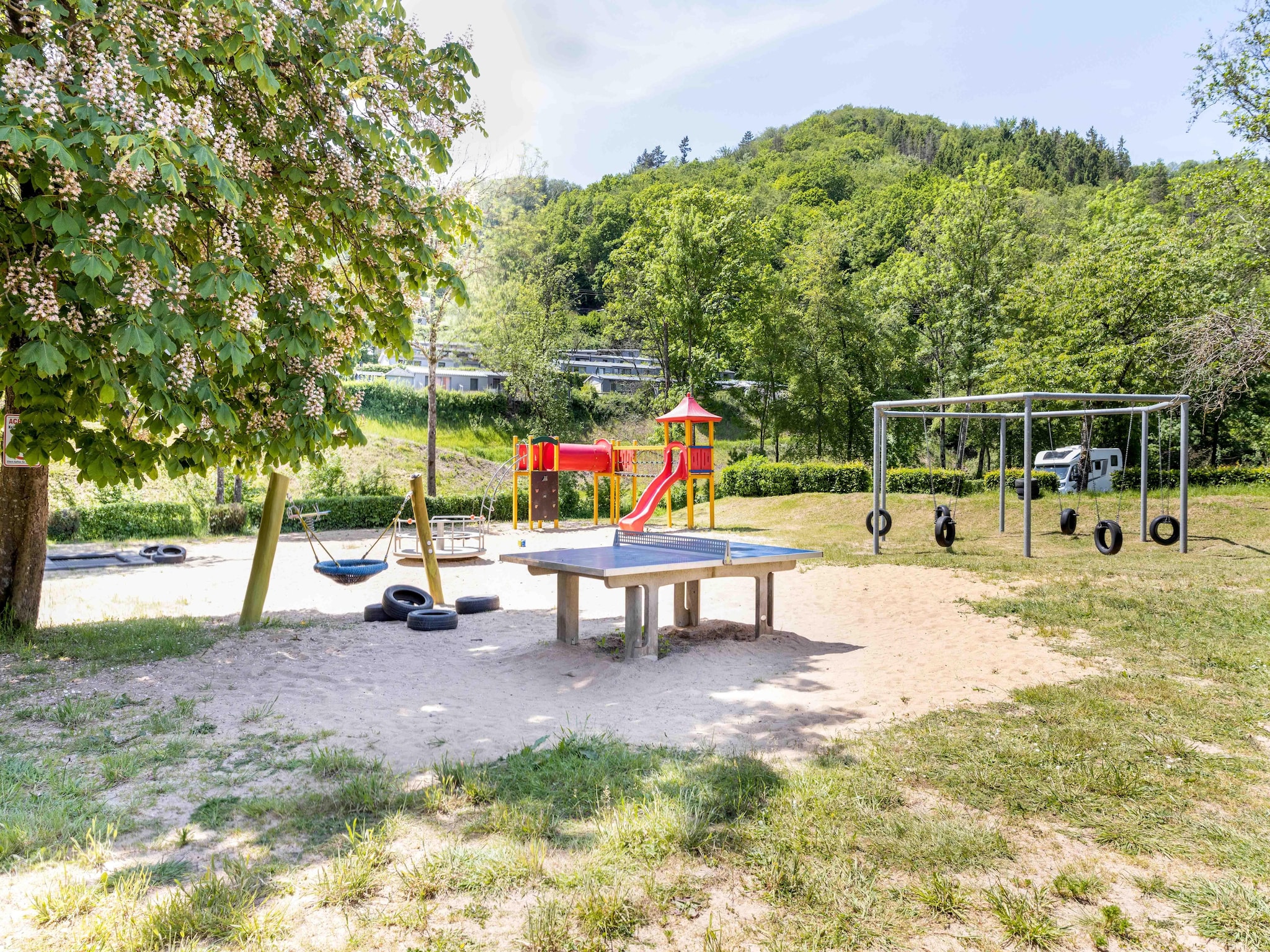   Bungalow Typ B 4P - Camping Park in der Eifel