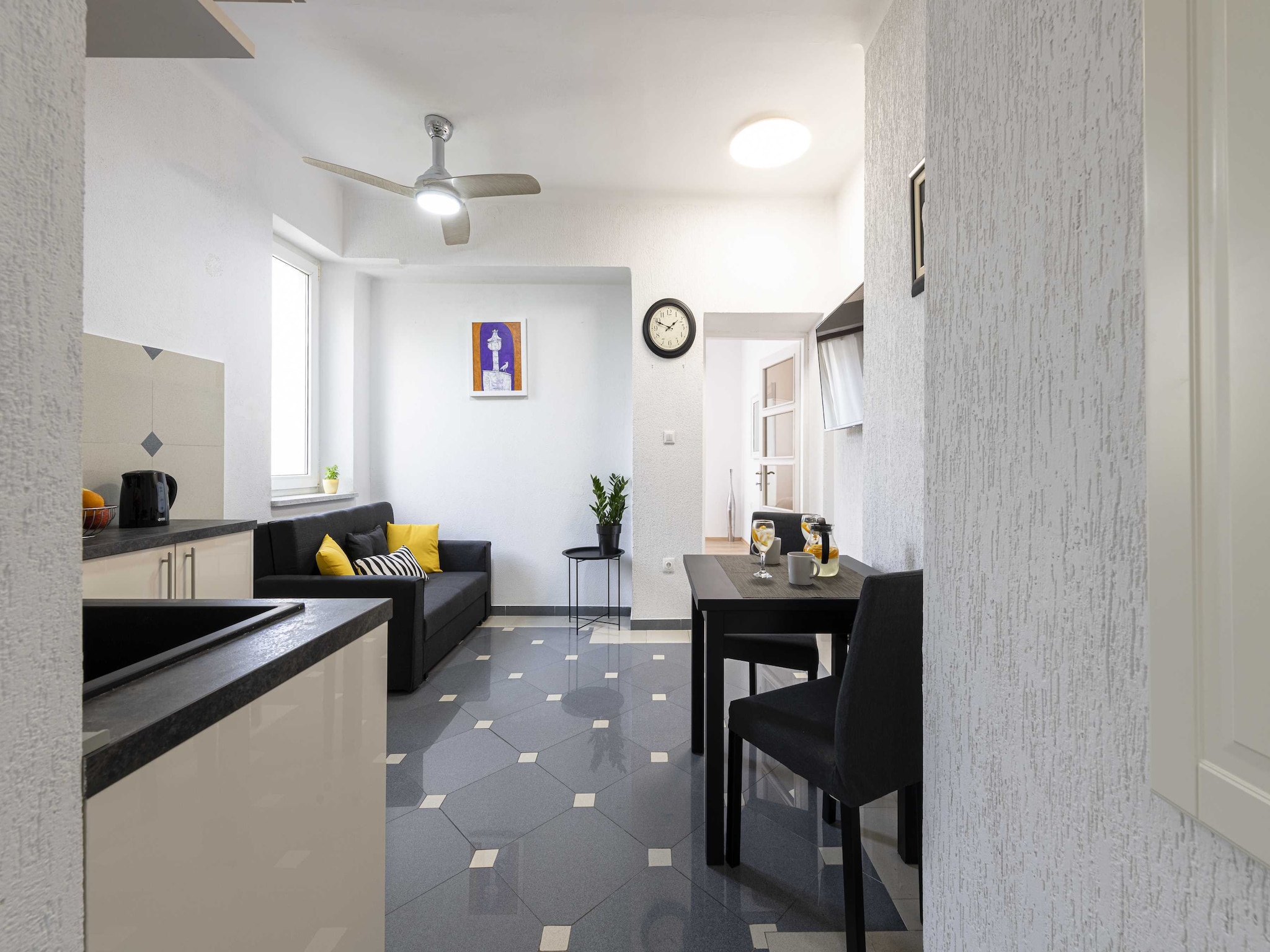 Apartmá Apartment Iva - One Bedroom Apartment with Balcony