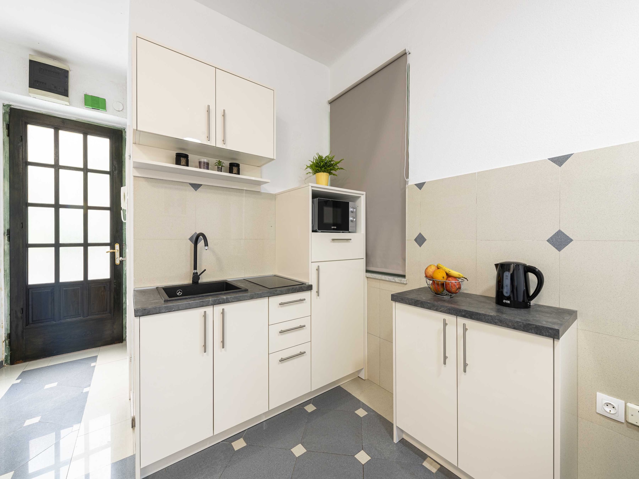 Apartmá Apartment Iva - One Bedroom Apartment with Balcony