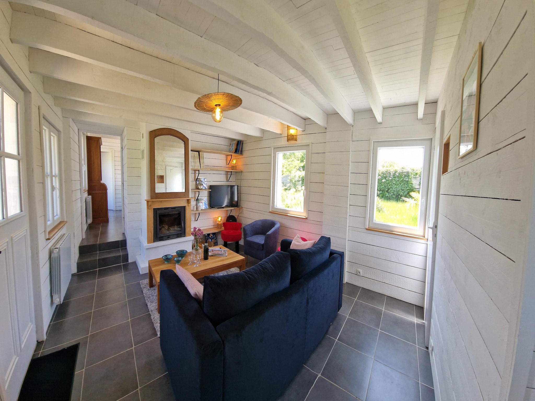   Holiday home with terrace and garden in Locquirec