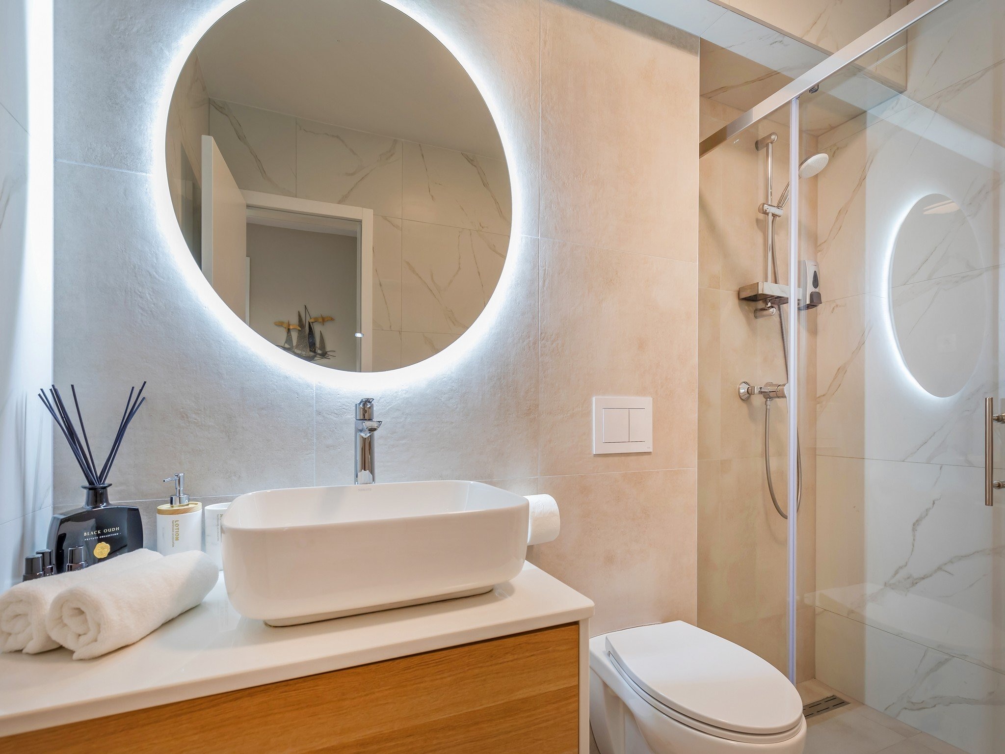 Apartmá Apartment Floramye  - Three Bedroom Apartment with