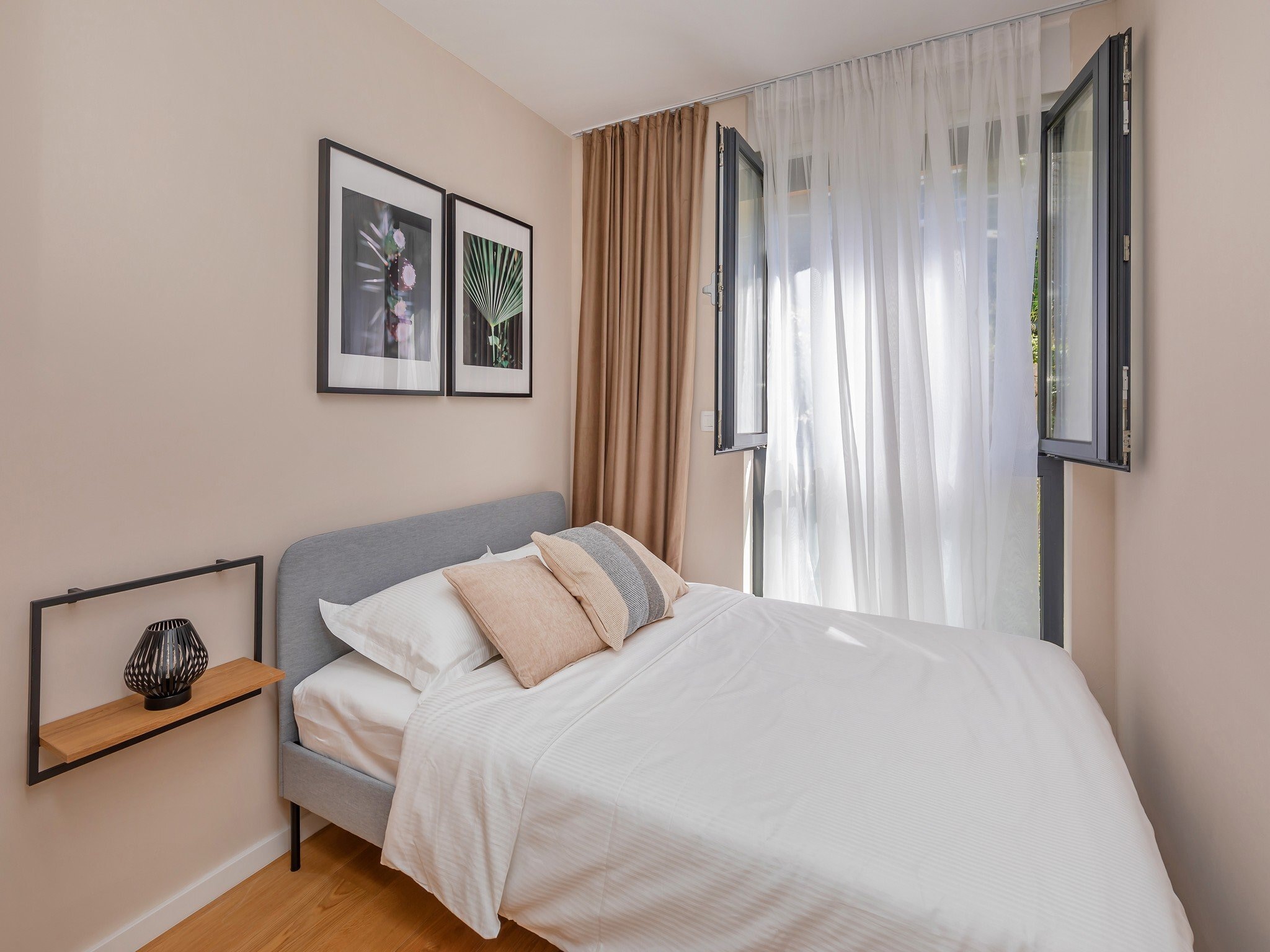 Apartmá Apartment Floramye  - Three Bedroom Apartment with