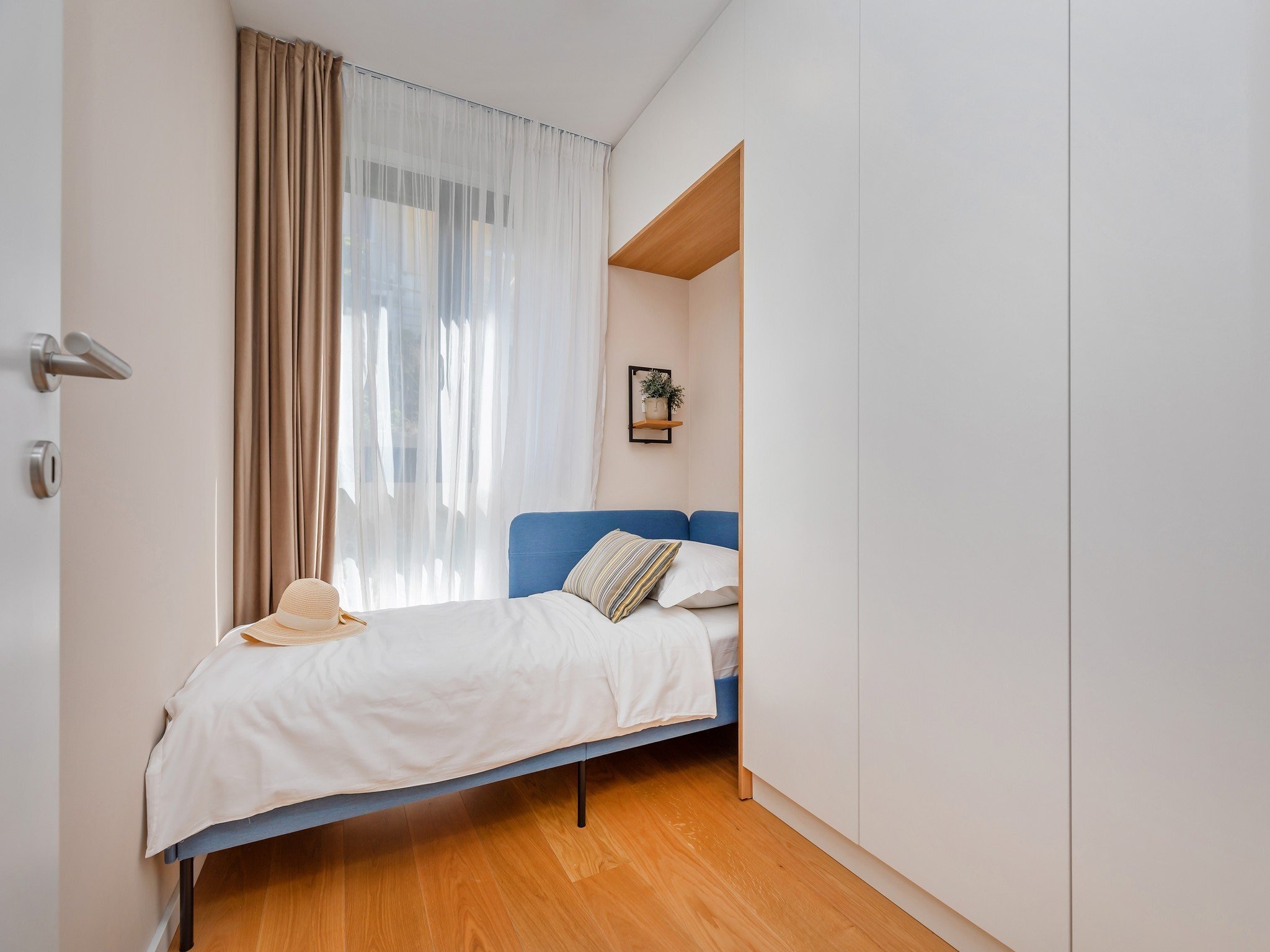 Apartmá Apartment Floramye  - Three Bedroom Apartment with