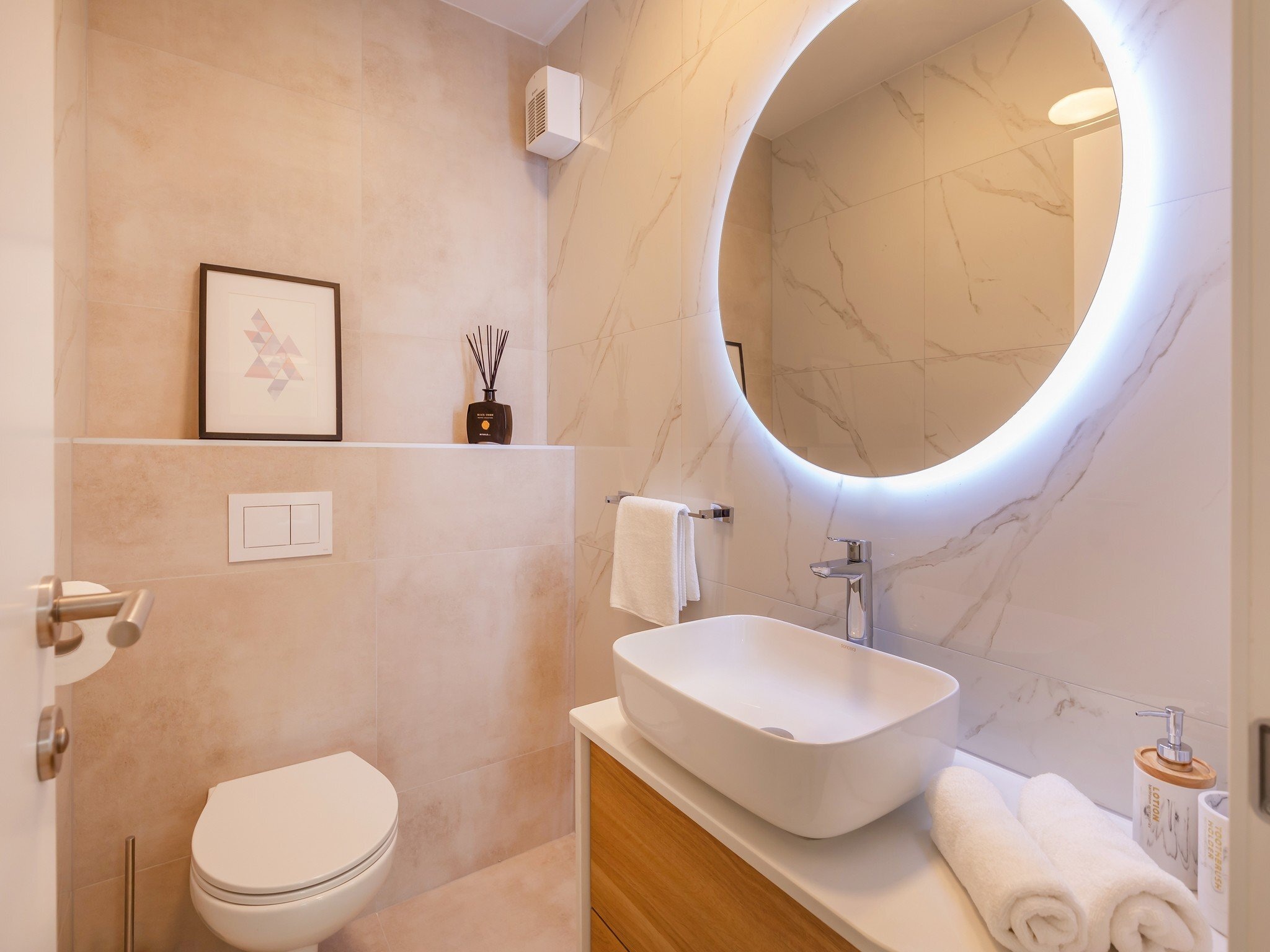 Apartmá Apartment Floramye  - Three Bedroom Apartment with