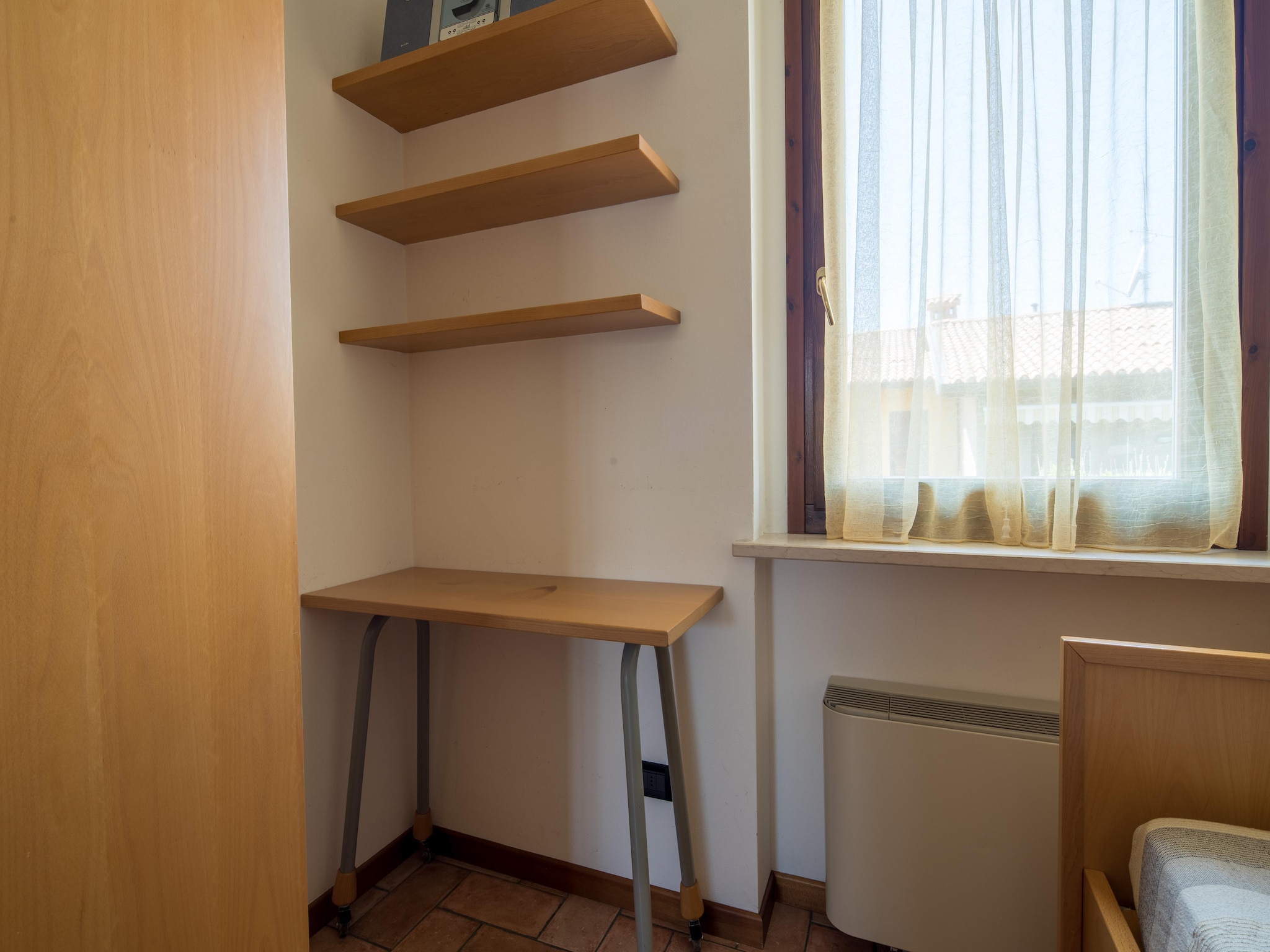   Casara F10