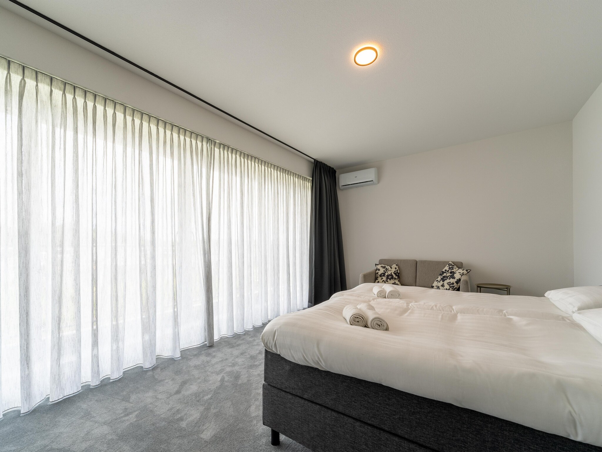   Combi watervillas 553 and 554
