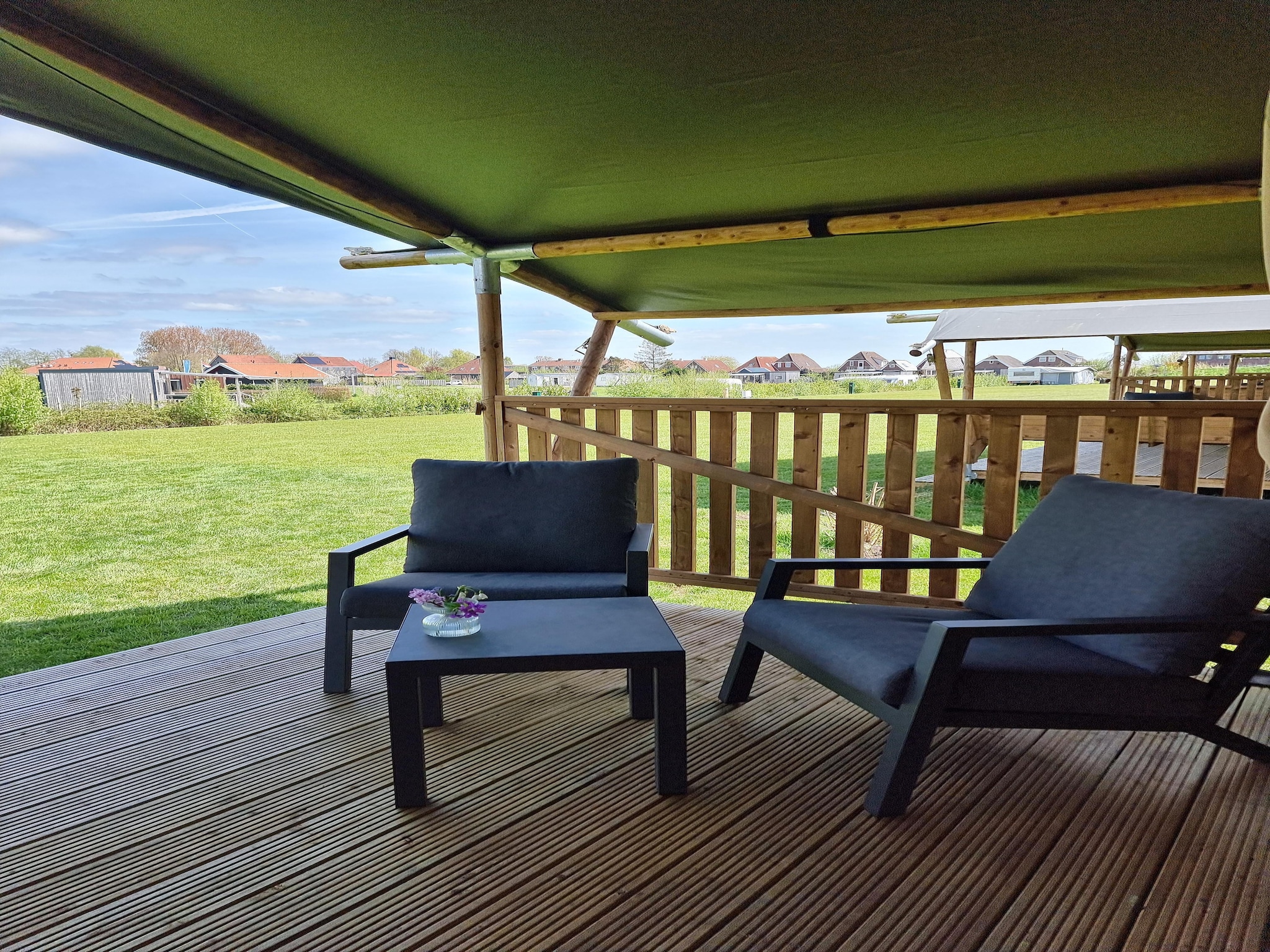   Luxe glamping met badkamer 2