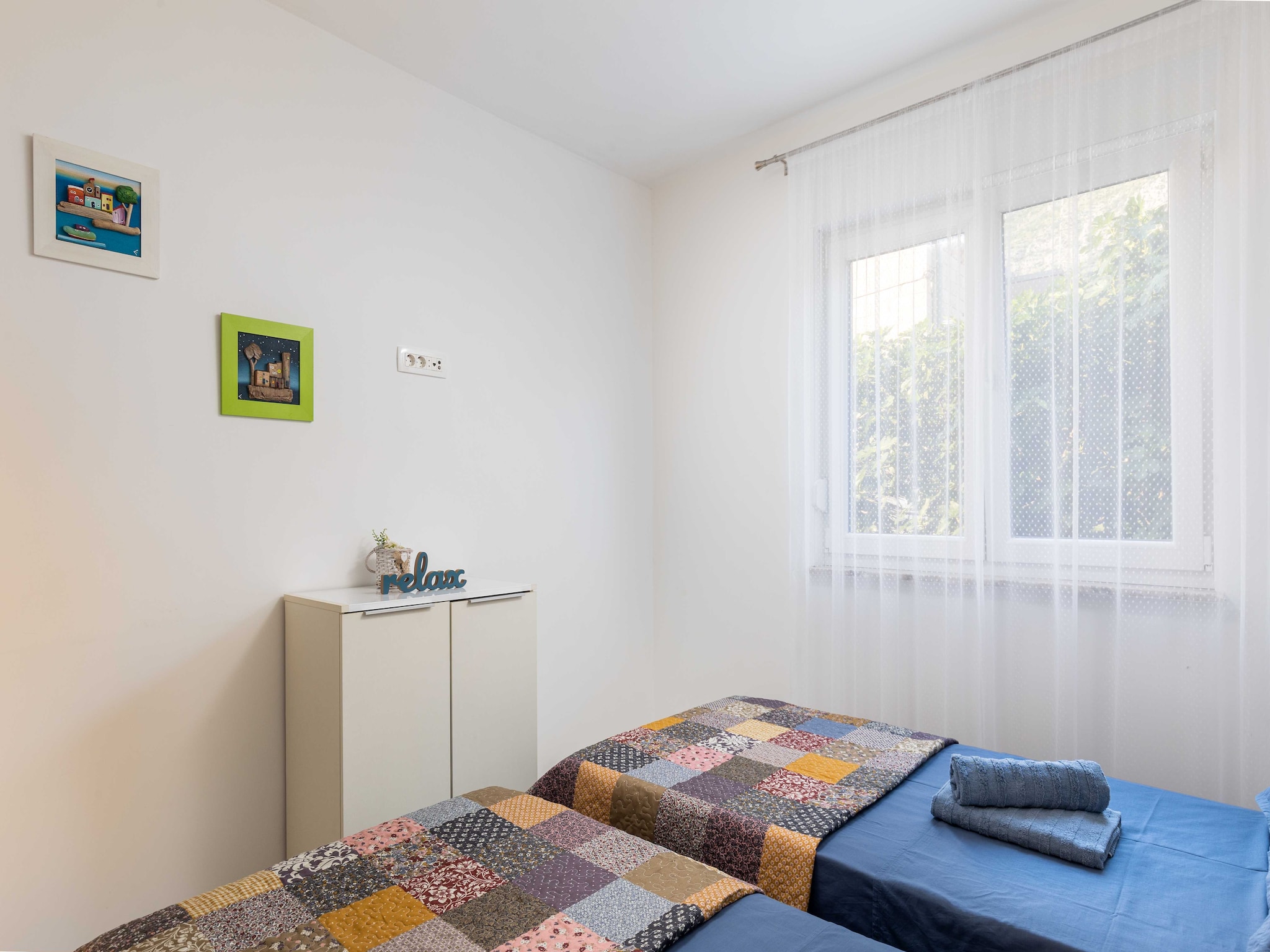 Apartmá Apartment Why Not - Two Bedroom Apartment with Bal