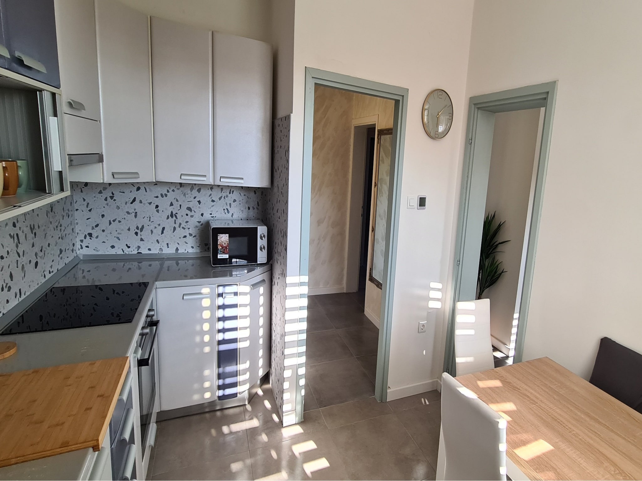 Apartmá Apartment Solvit - Three Bedroom Apartment with Te
